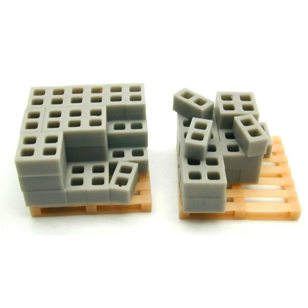 CINDER BLOCKS ON PALLETS AND STACKED RESIN 1/48 O On30 O-27 — photo 4