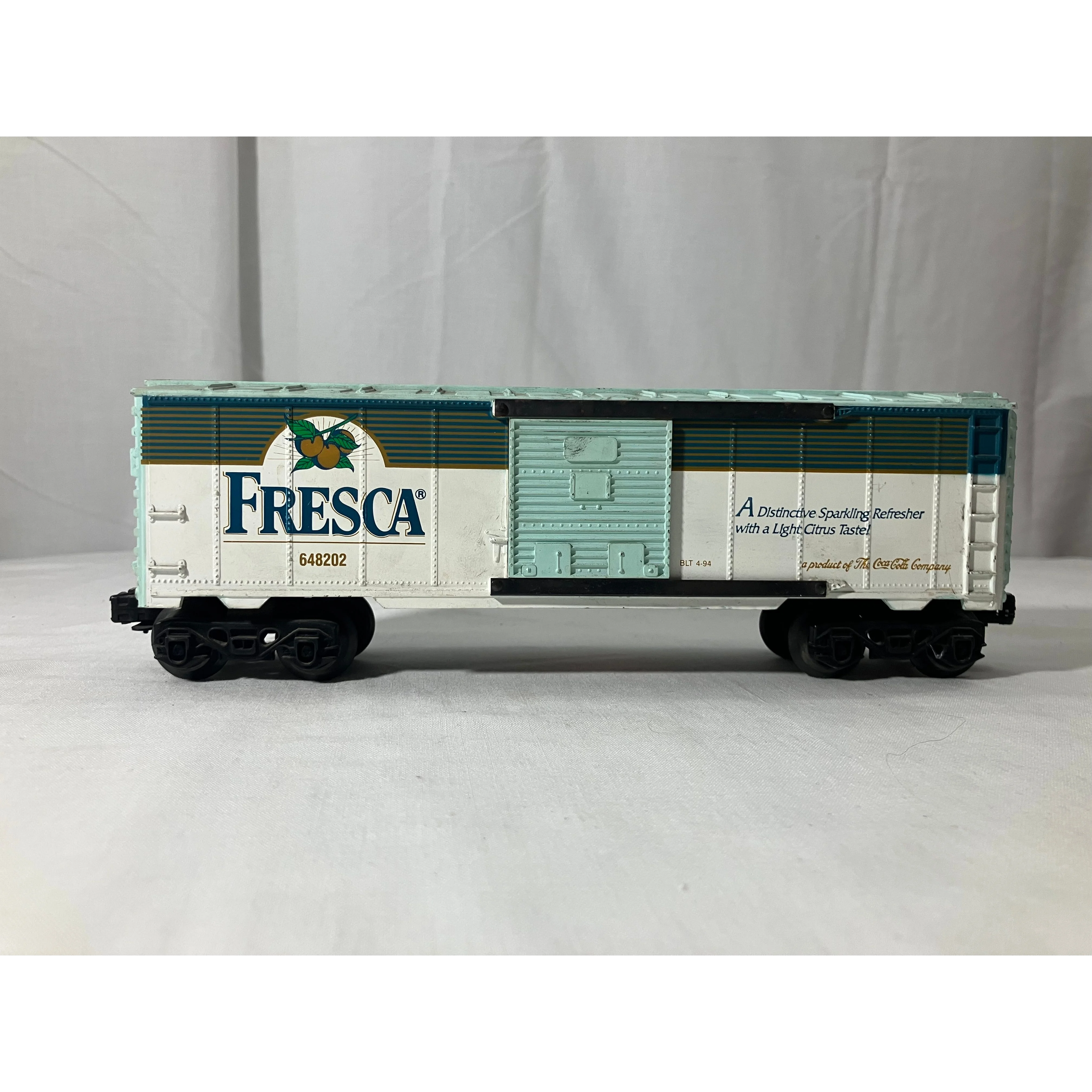 K-Line 648202 O scale 3 rail Fresca Boxcar — photo 3