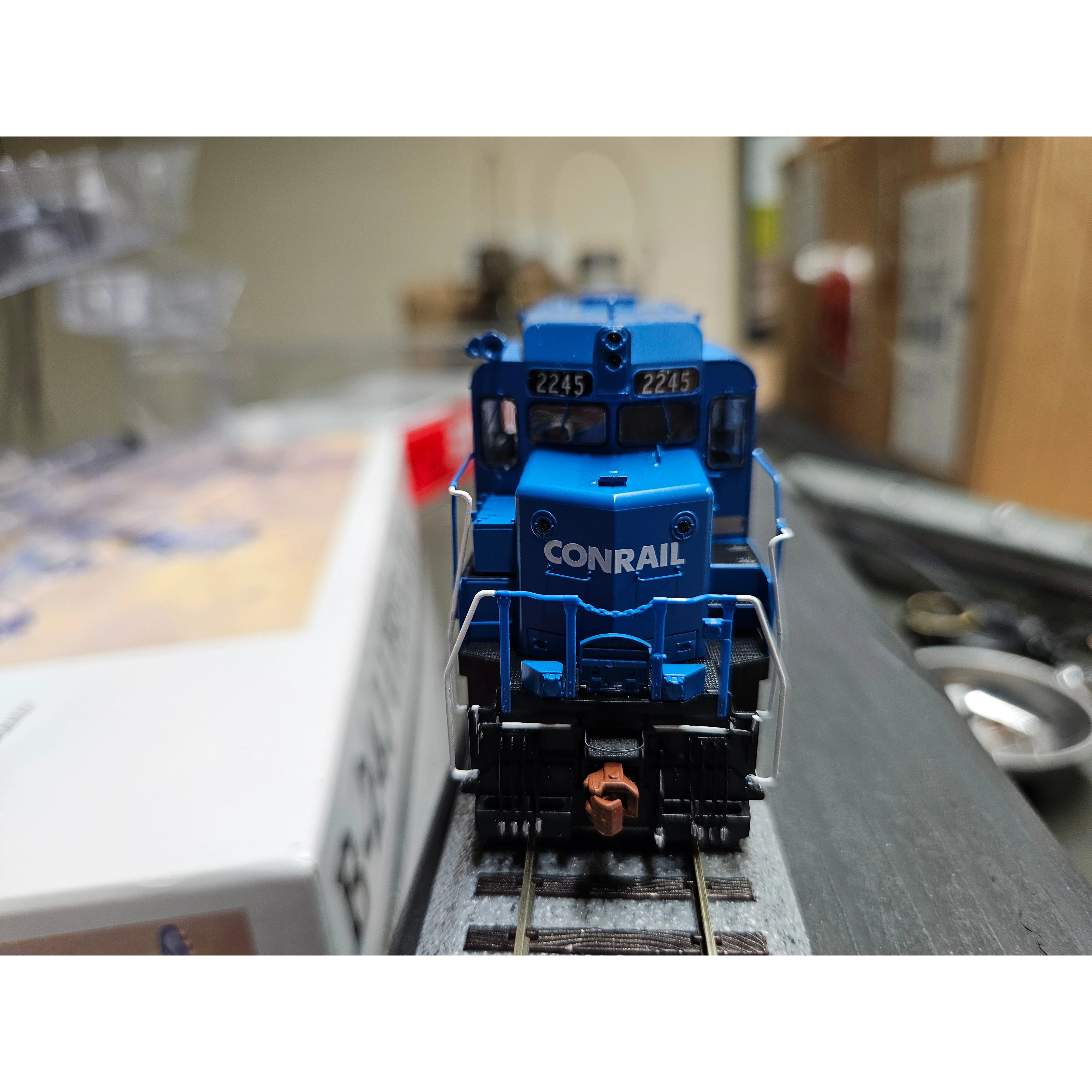 Scaletrains Rivet Counter Conrail Gp30 DCC and Sound — photo 4