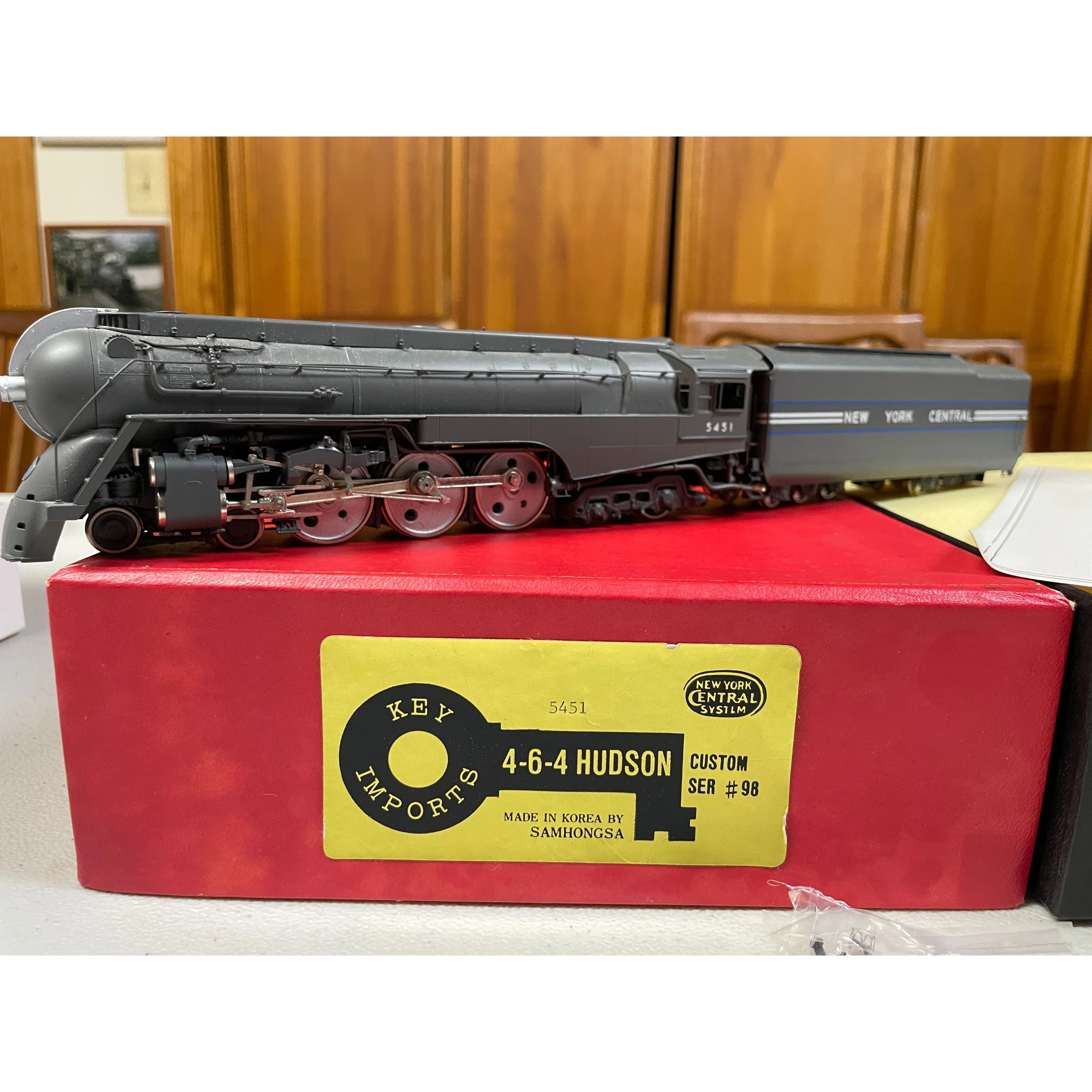 HO BRASS KEY IMPORTS 4-6-4 HUDSON NYC #5451 STEAM LOCOMOTIVE SAMHONGSA LNIB — photo 11