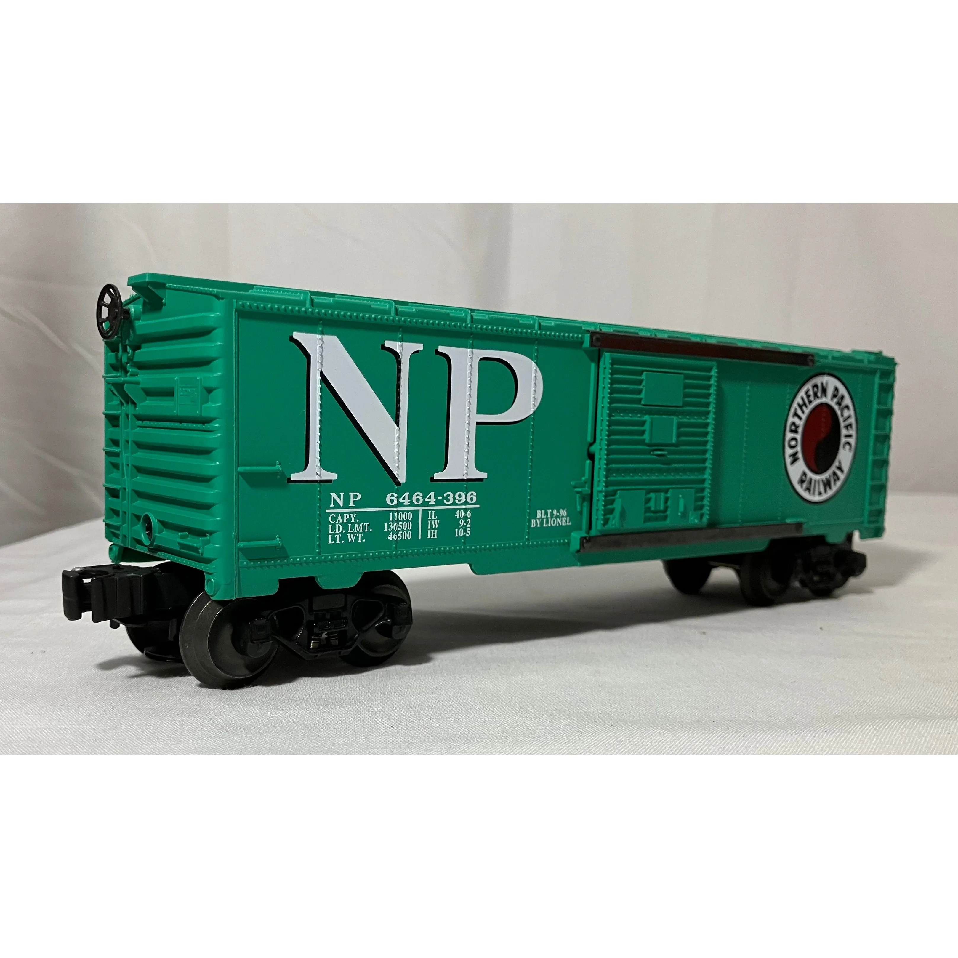 Lionel 6-19284 O scale 3 rail 6464 boxcar Northern Pacific — photo 2