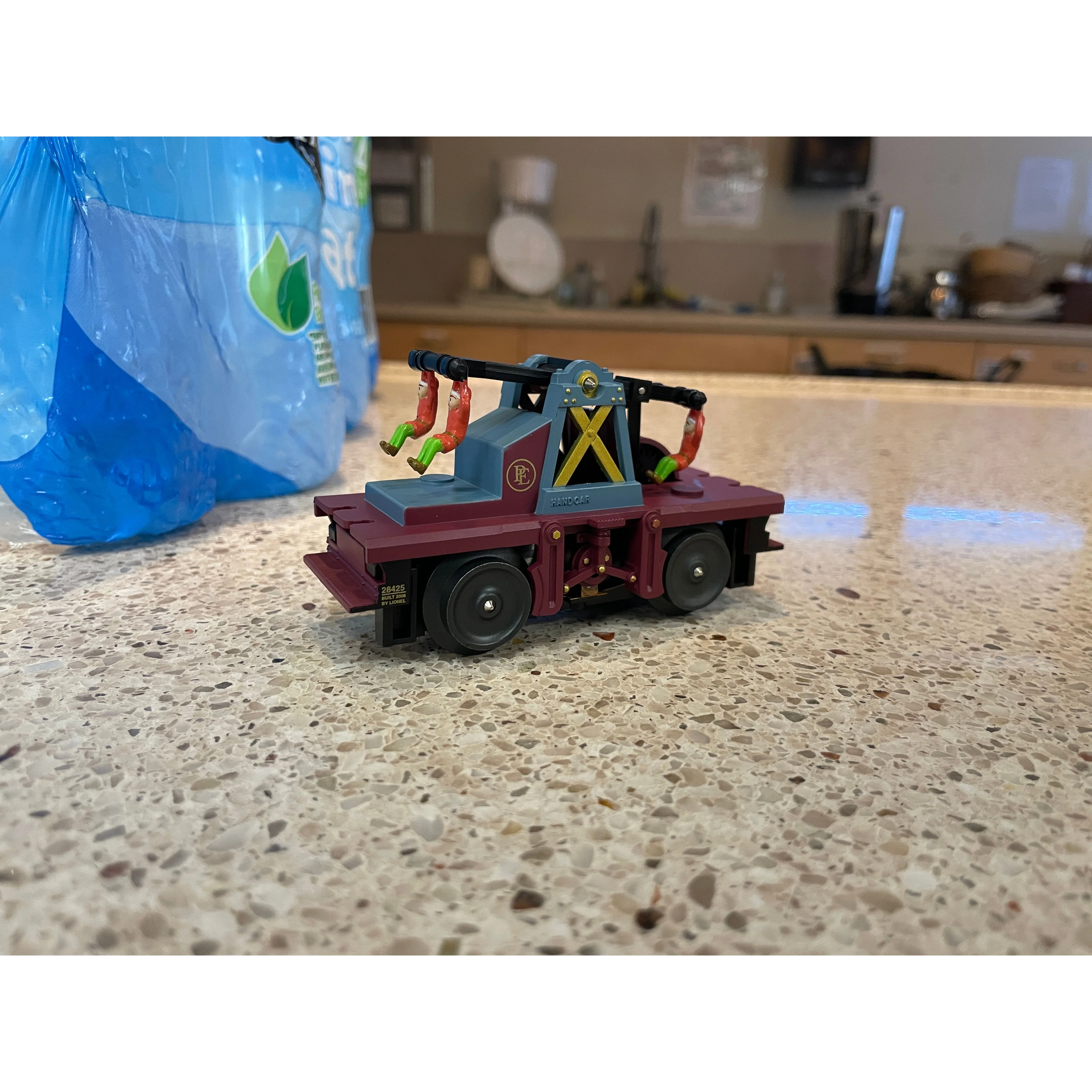 Lionel Polar Express Elf Handcar