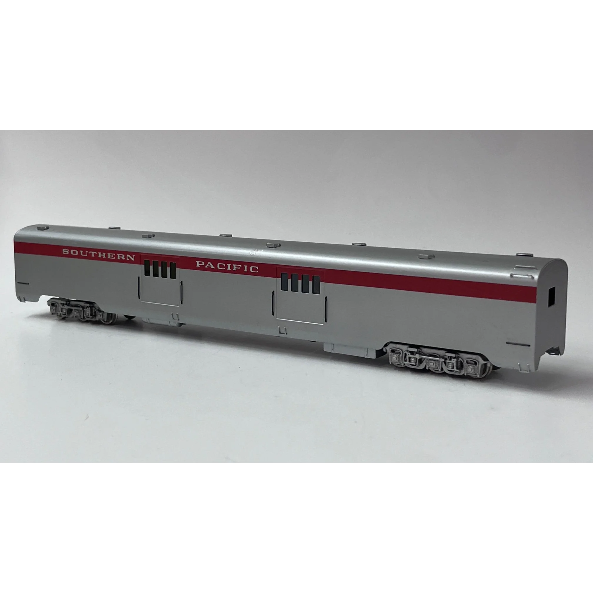 Westside Models HO Scale Brass, Southern Pacific Baggage Car, Painted — photo 2