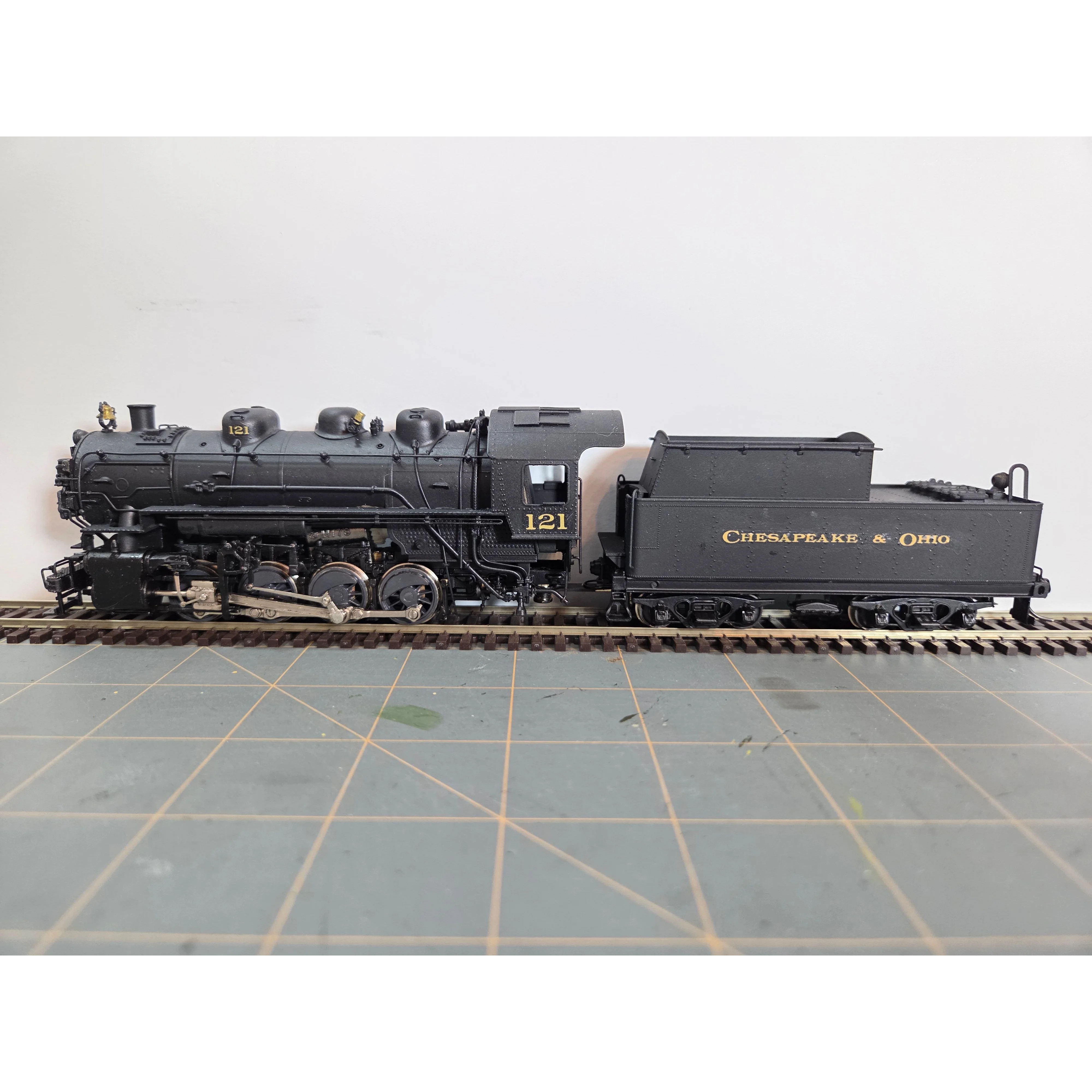 Chesapeake & Ohio 0-8-0 C-15-A Class - HO Brass Locomotive - Lambert Associates — photo 2