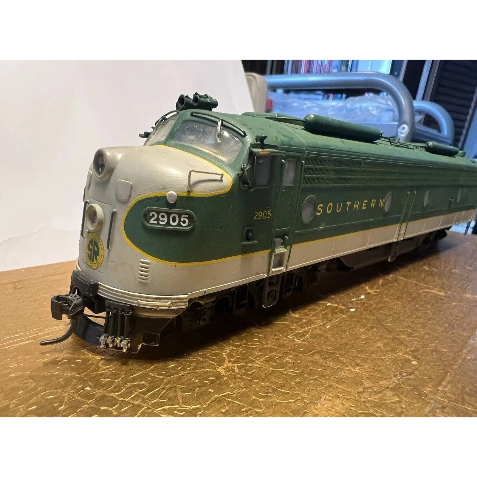 BRASS SOUTHERN E-8-A #2905 DCC HO by ORIENTAL LTD MADE KOREA — photo 9