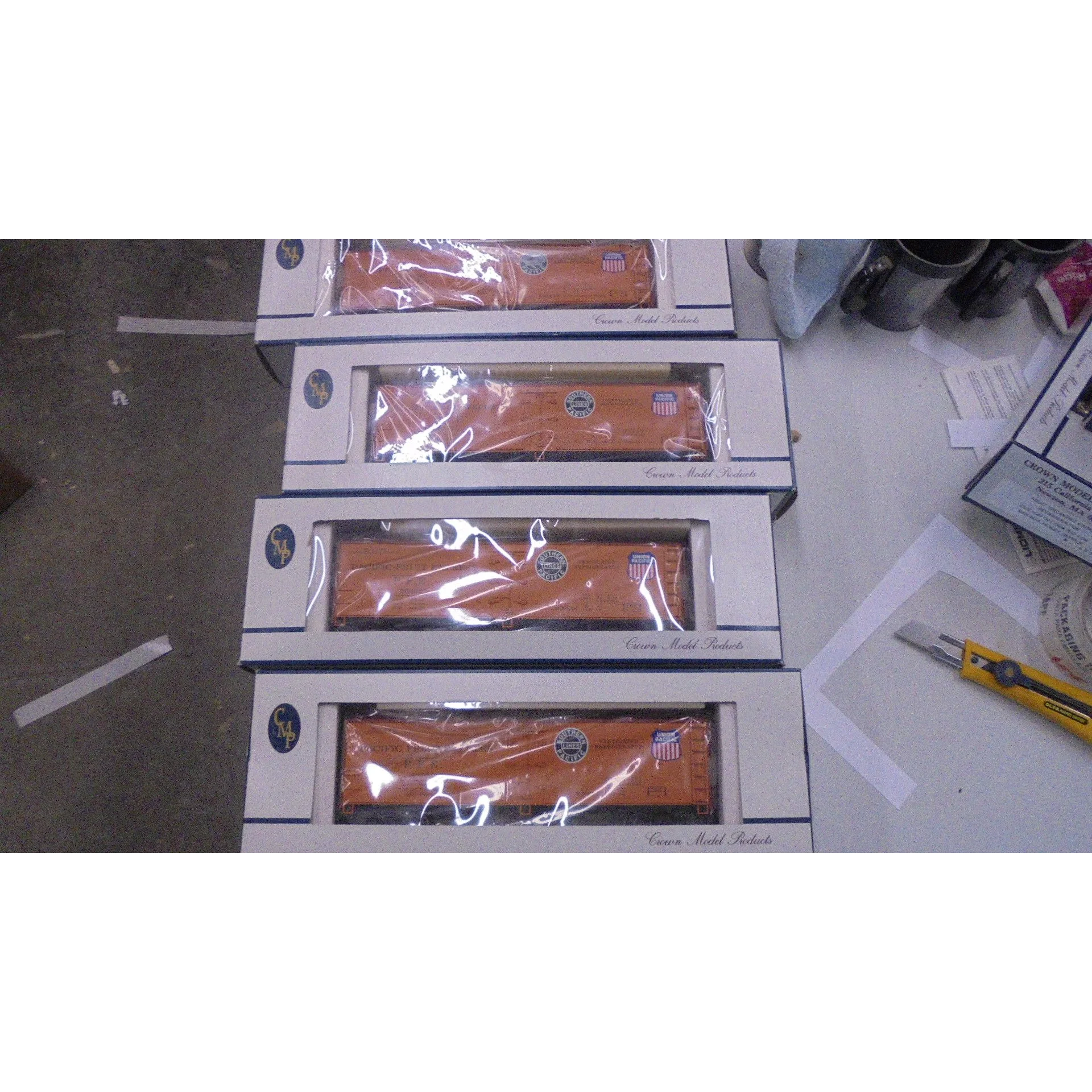 4 GROWN MODEL PRODUCTS PACIFIC FRUIT EXPRESS REEFER UNION PACIFIC SOUTHERN PACIFIC
