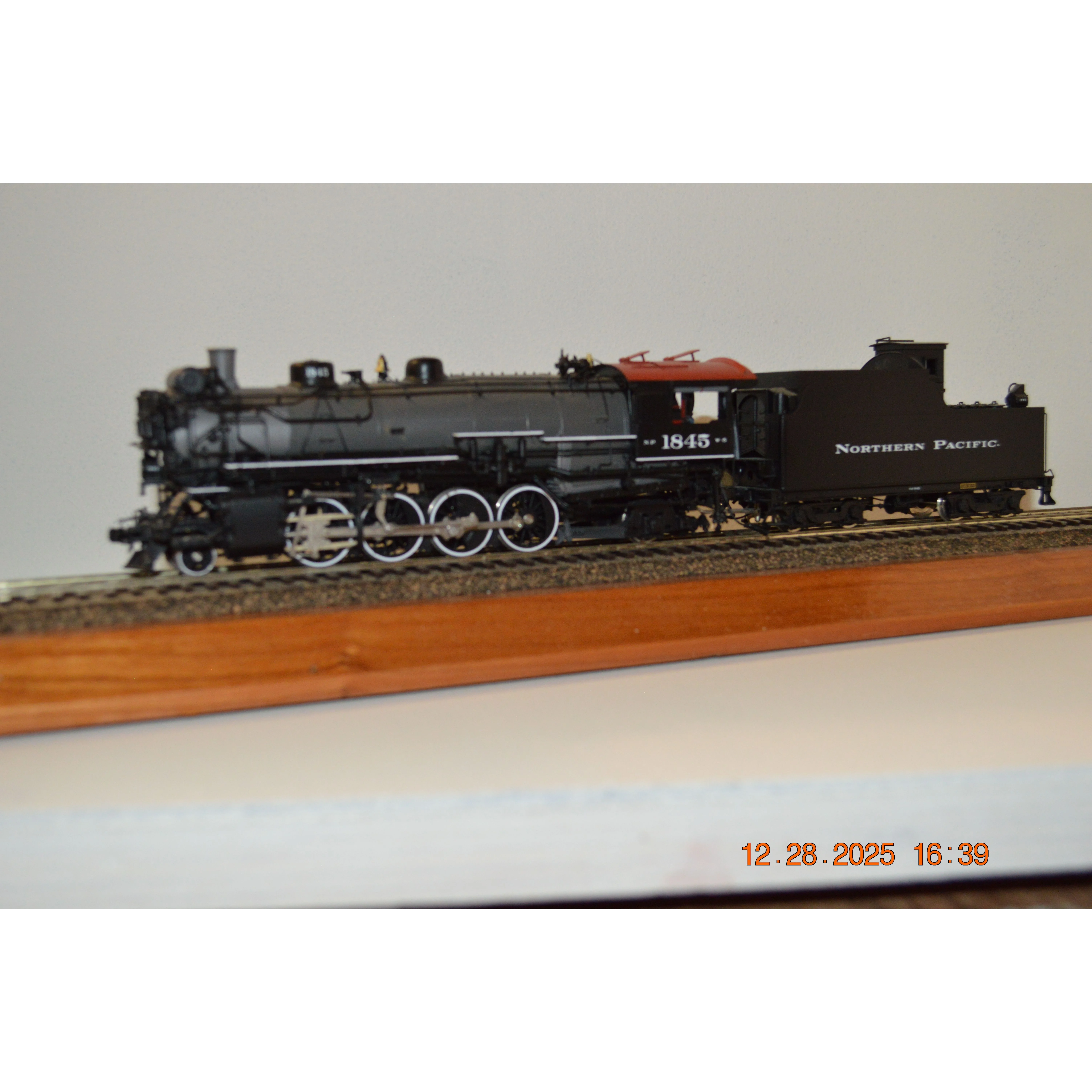 W&R Enterprises Northern Pacific Class W5 2-8-2 Coal Fired Ver. 1 #1845 Grey Boiler