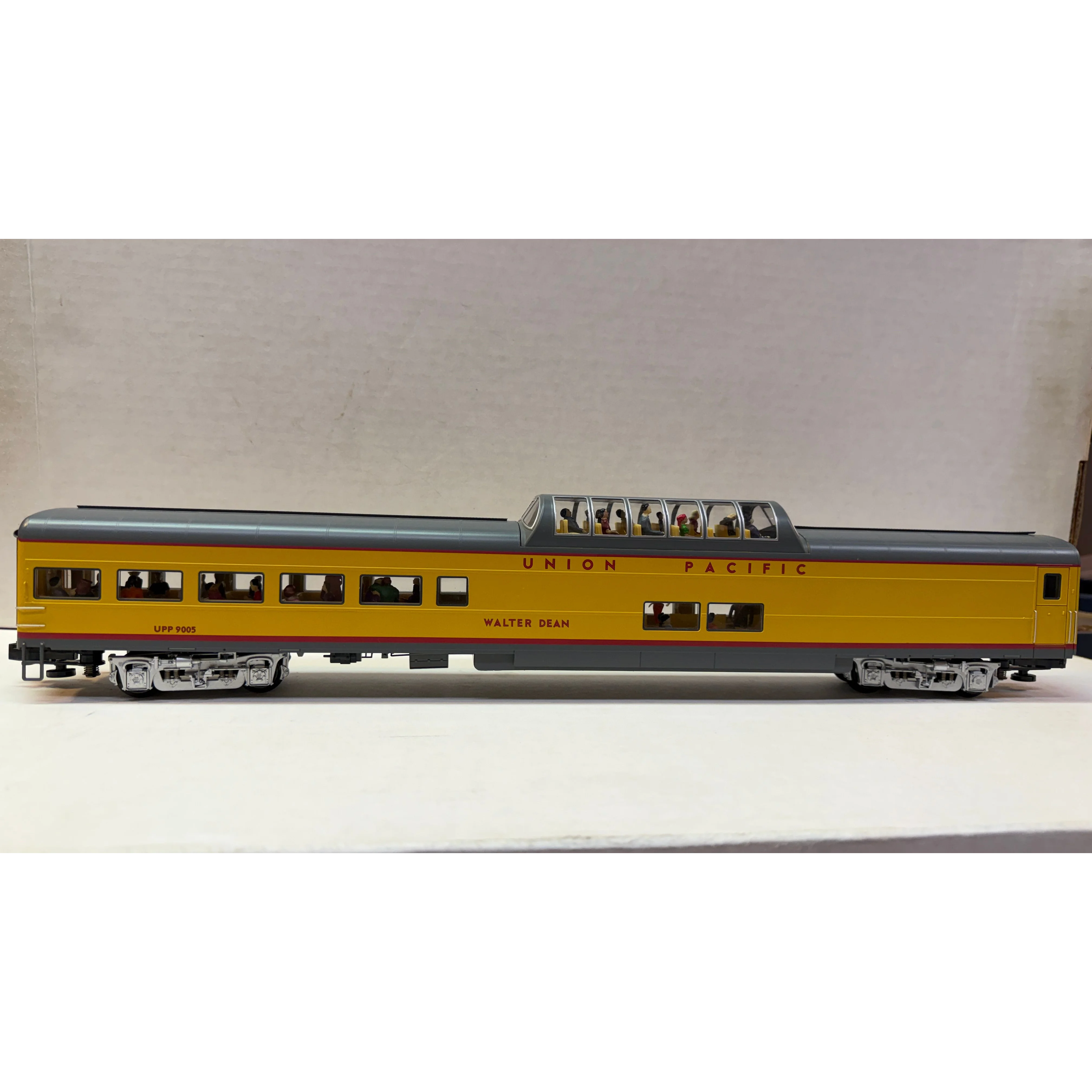 Lionel 2027230 21” UP Excursion 2-Pack #3 — photo 7
