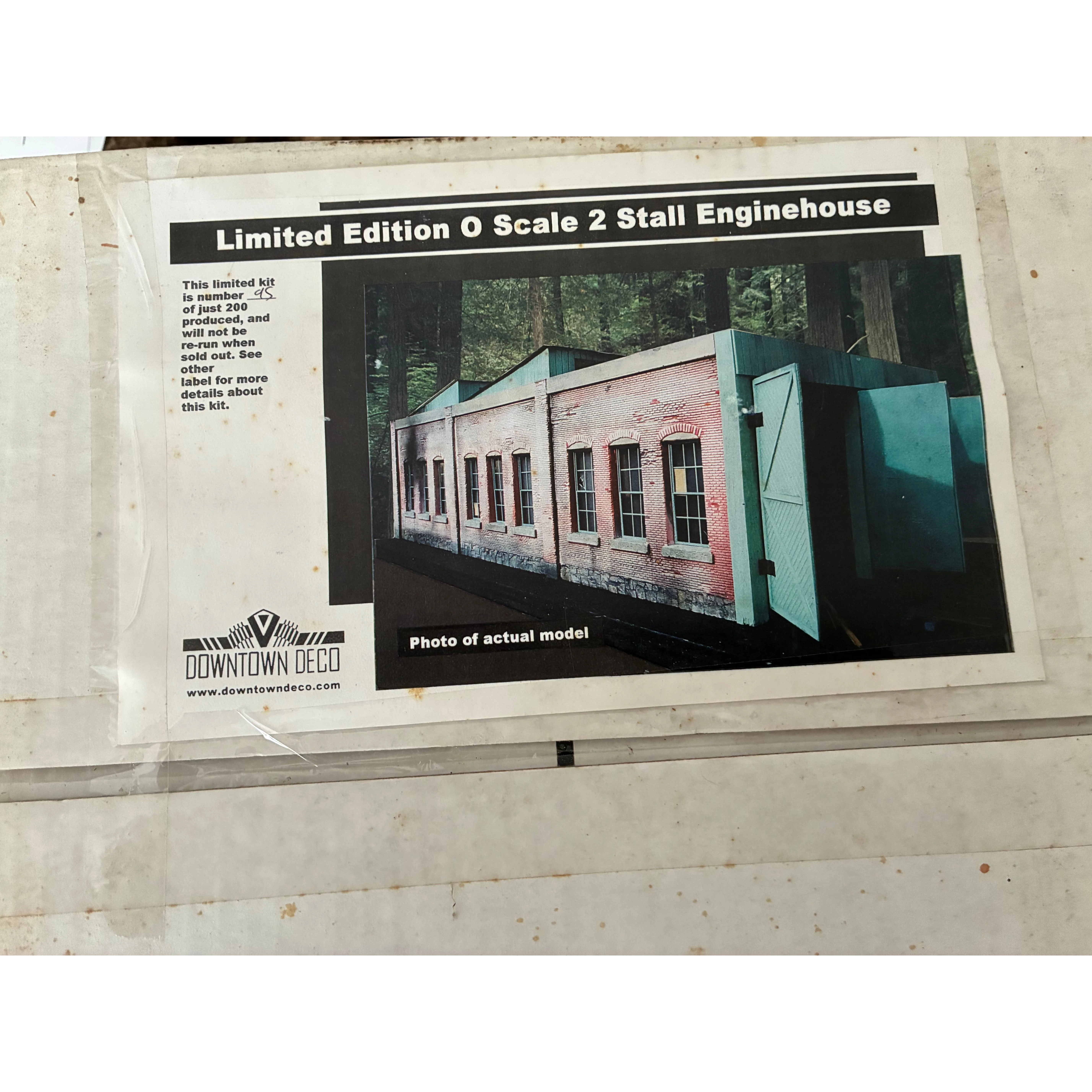 DownTown Deco Limited addition 2 Stall Enginehouse kit