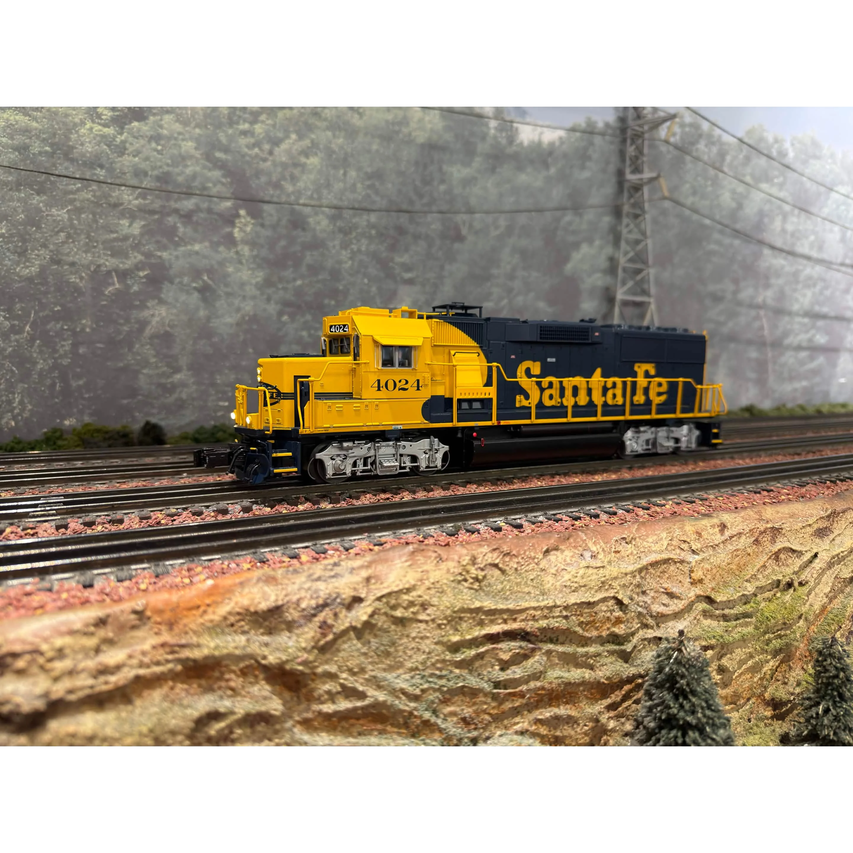 Atlas 1252-5 GP60 Santa Fe 4024