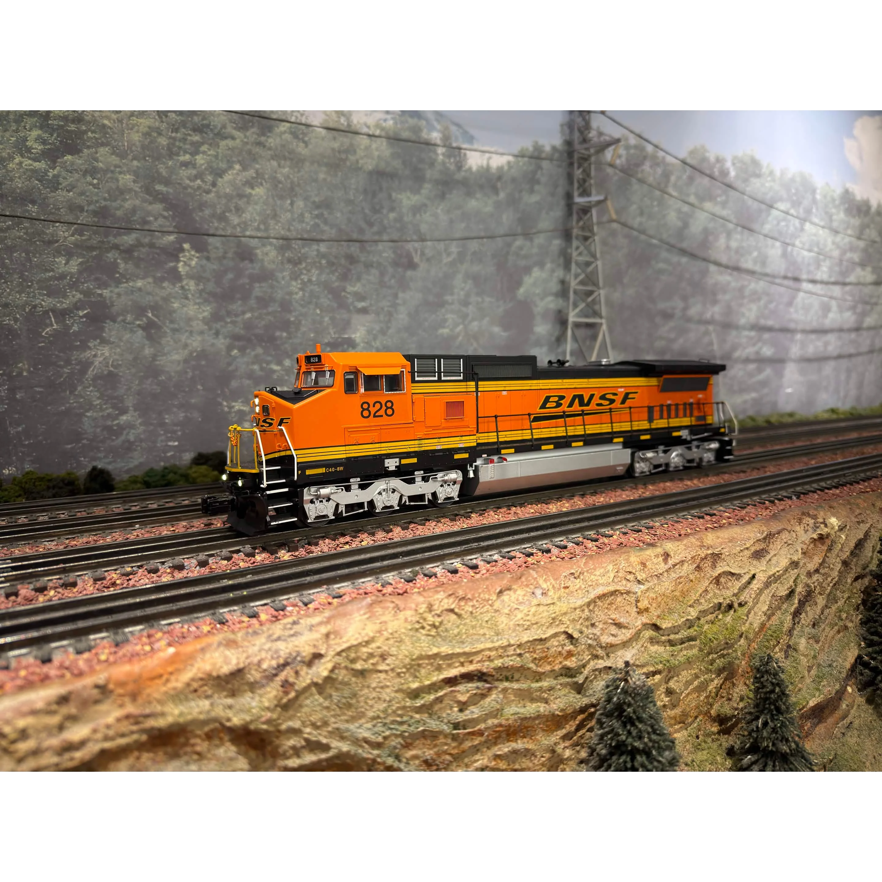 Atlas BNSF Dash 8