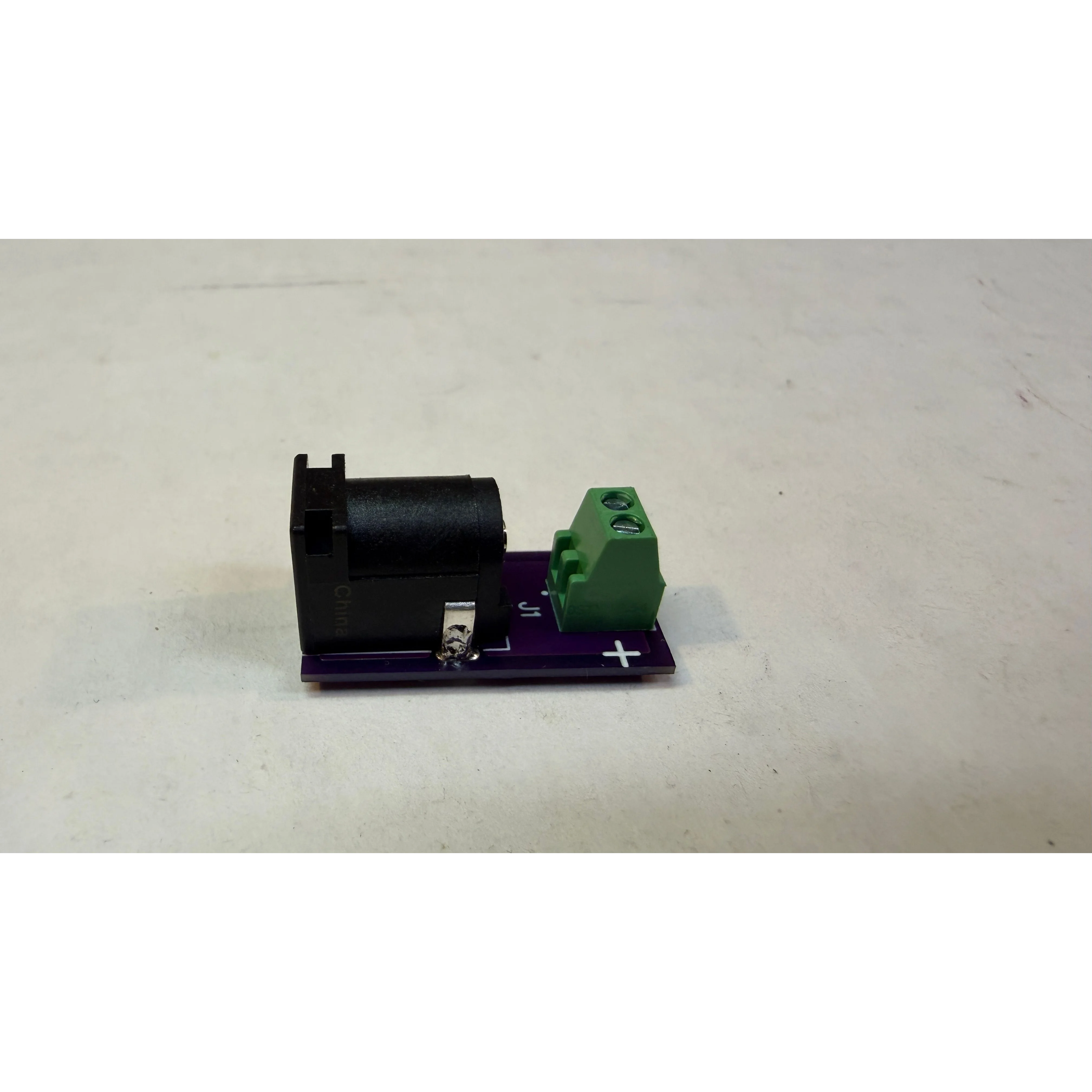MTH Z-1000 & Z-750 Barrel Jack Adapter — photo 5