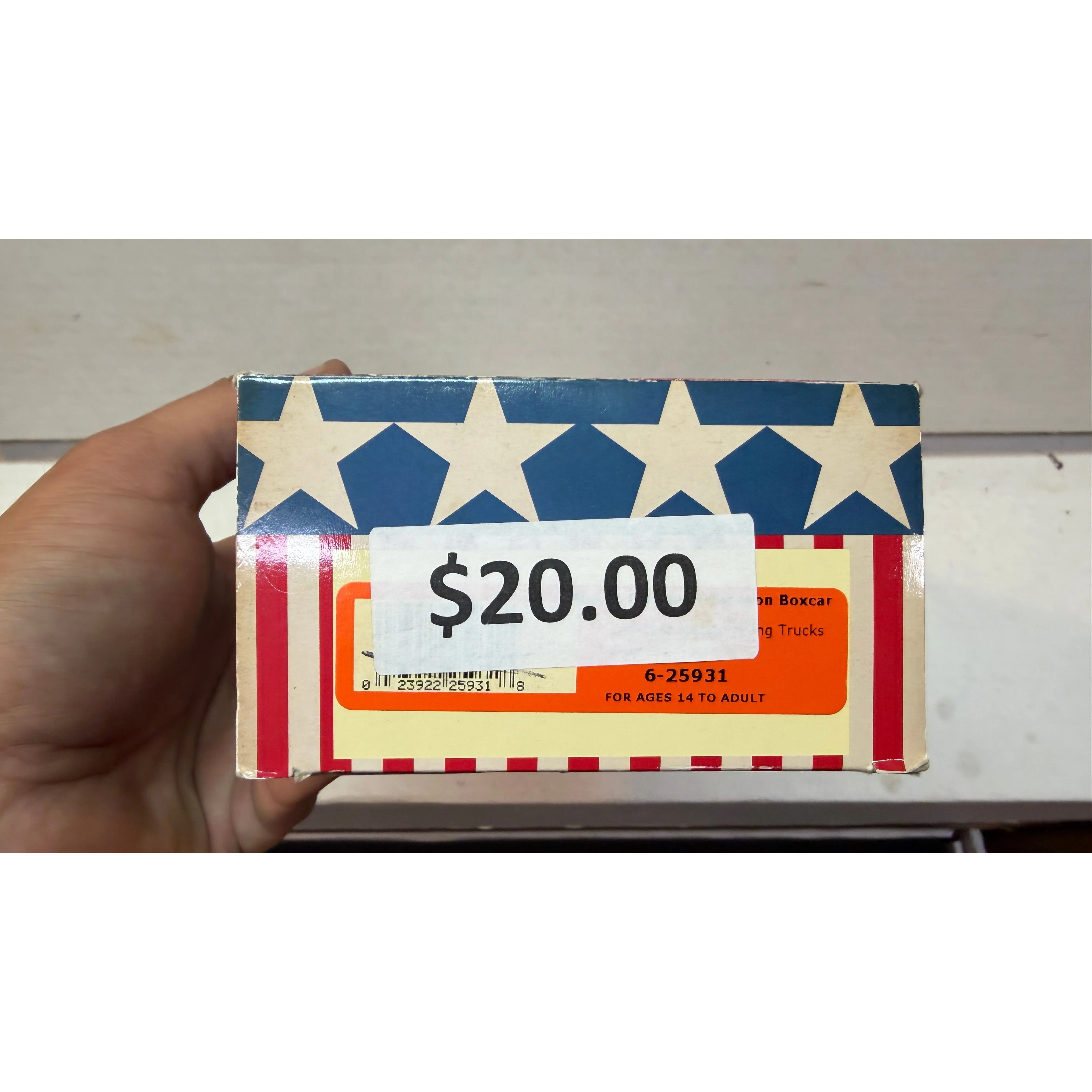 Lionel 6-25931 Andrew Johnson Box Car Pre-Production Sample — photo 3