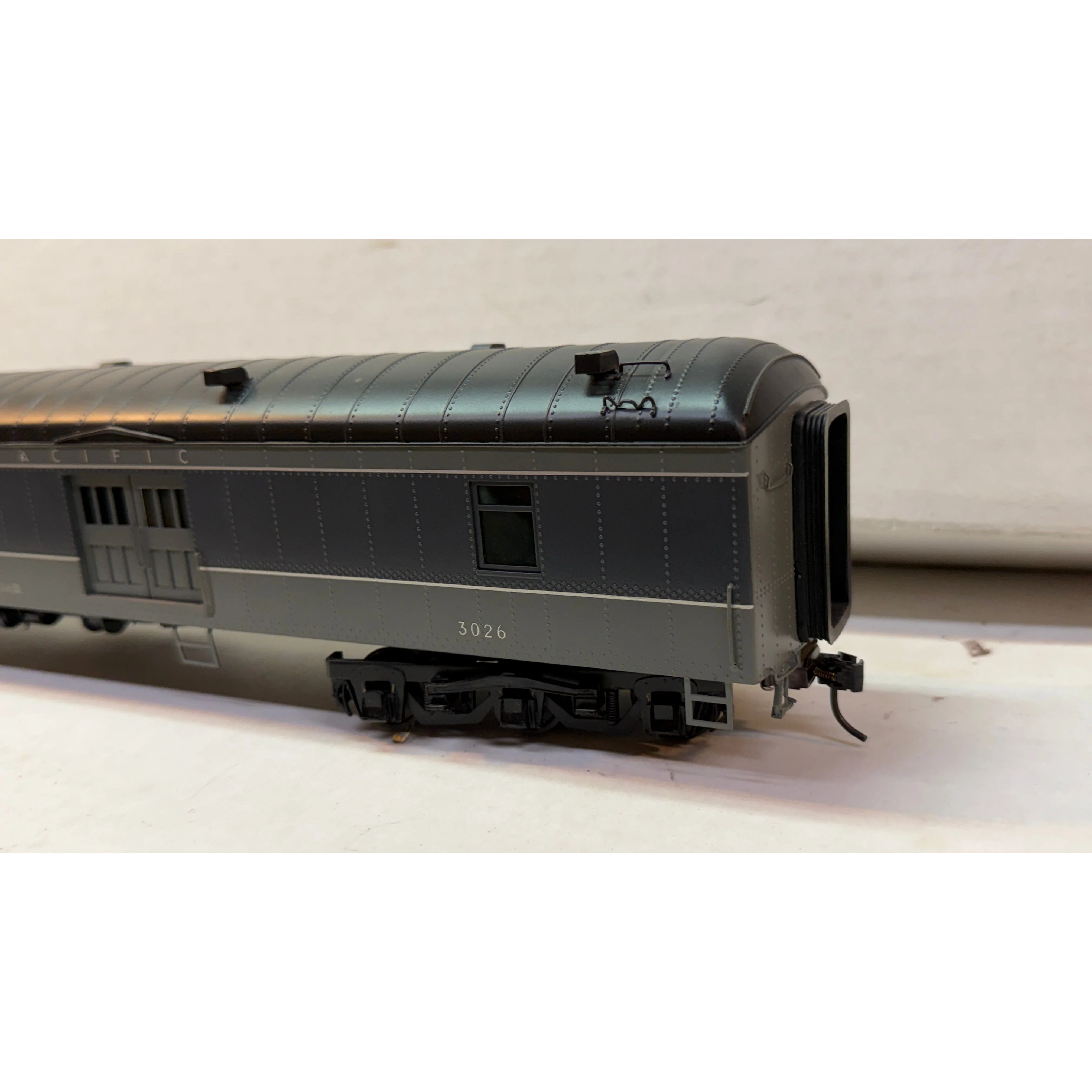 3rd Rail Brass Union Pacific TTG Harriman Baggage (2 Rail) — photo 2