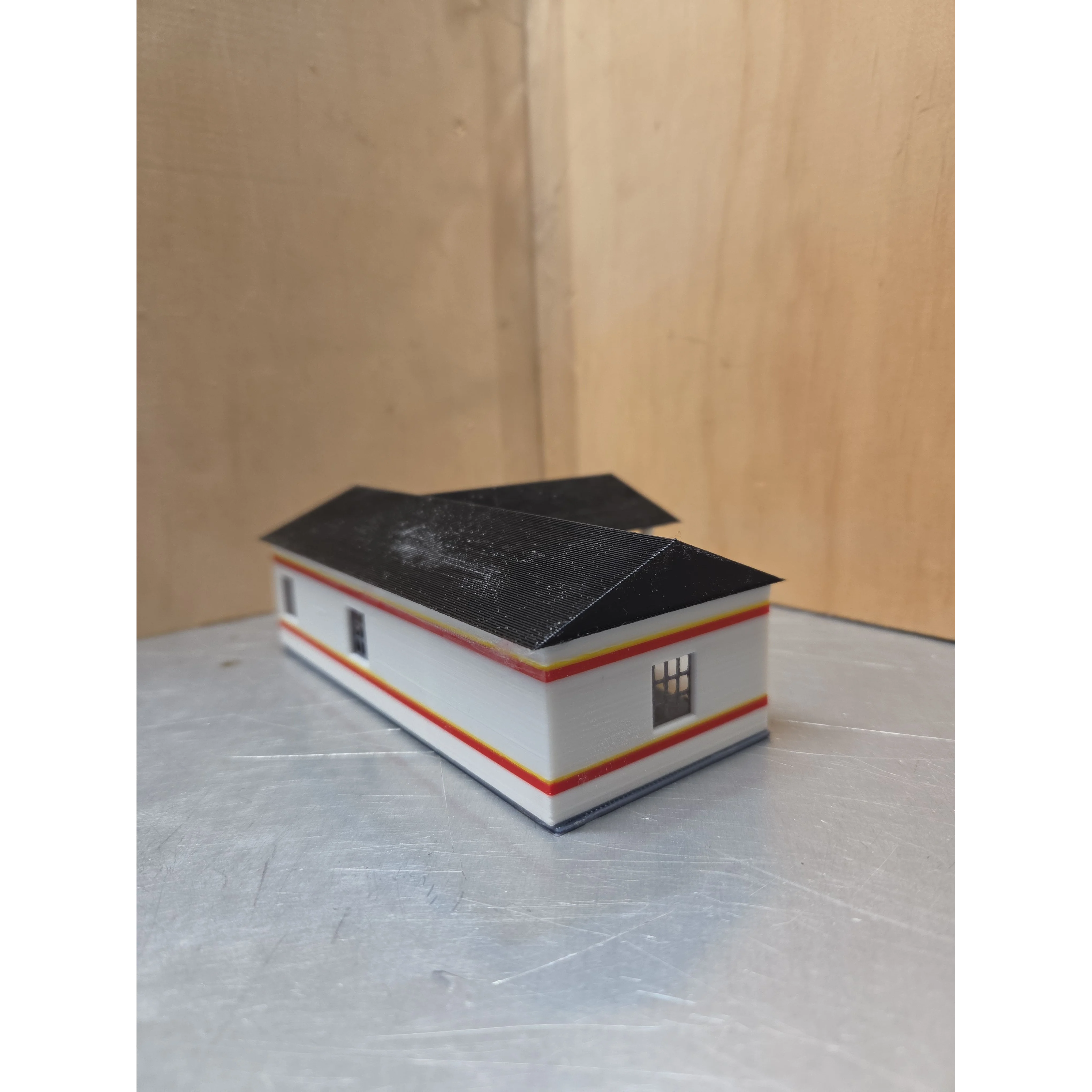HO Scale Art Deco Shell Gas Station — photo 5