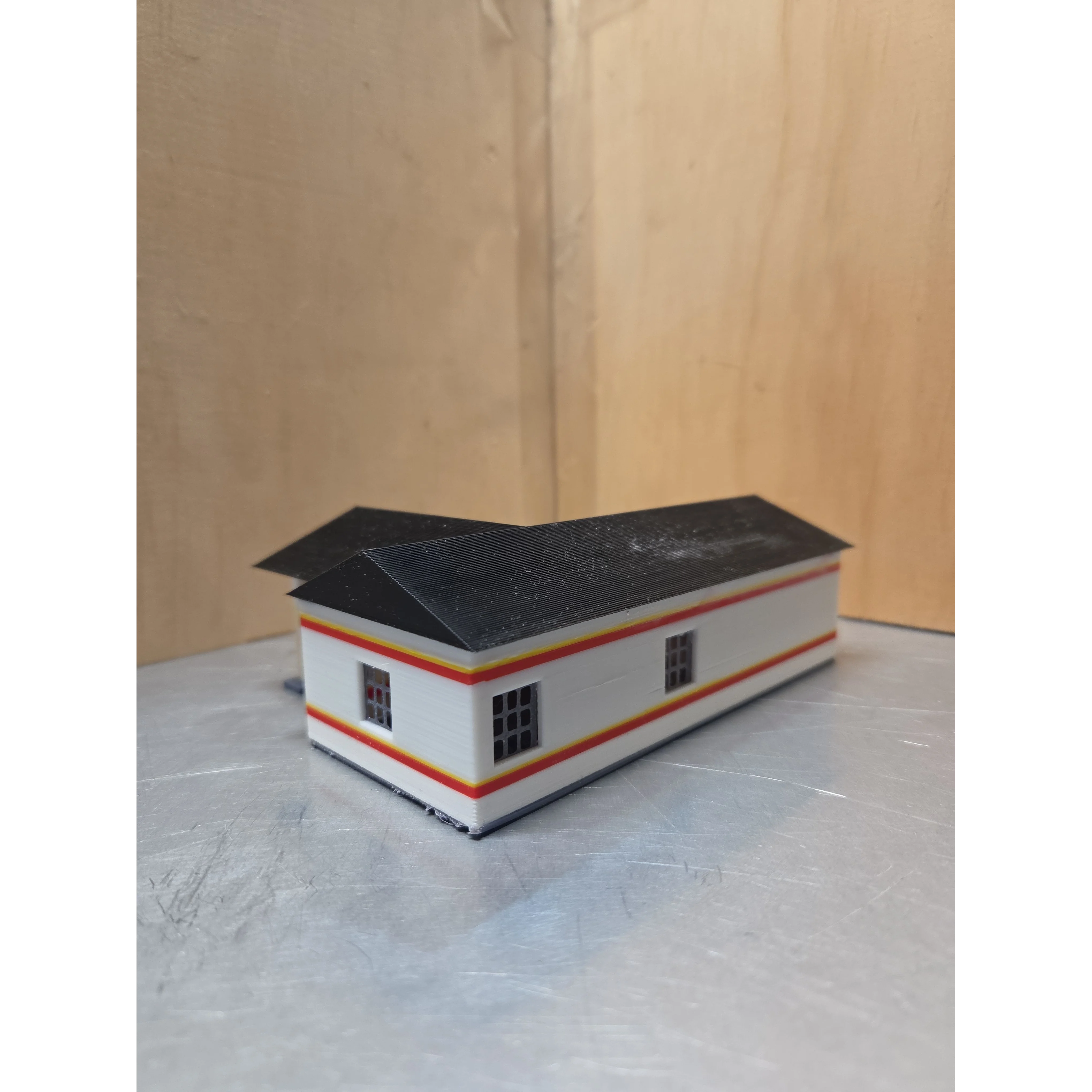 HO Scale Art Deco Shell Gas Station — photo 4
