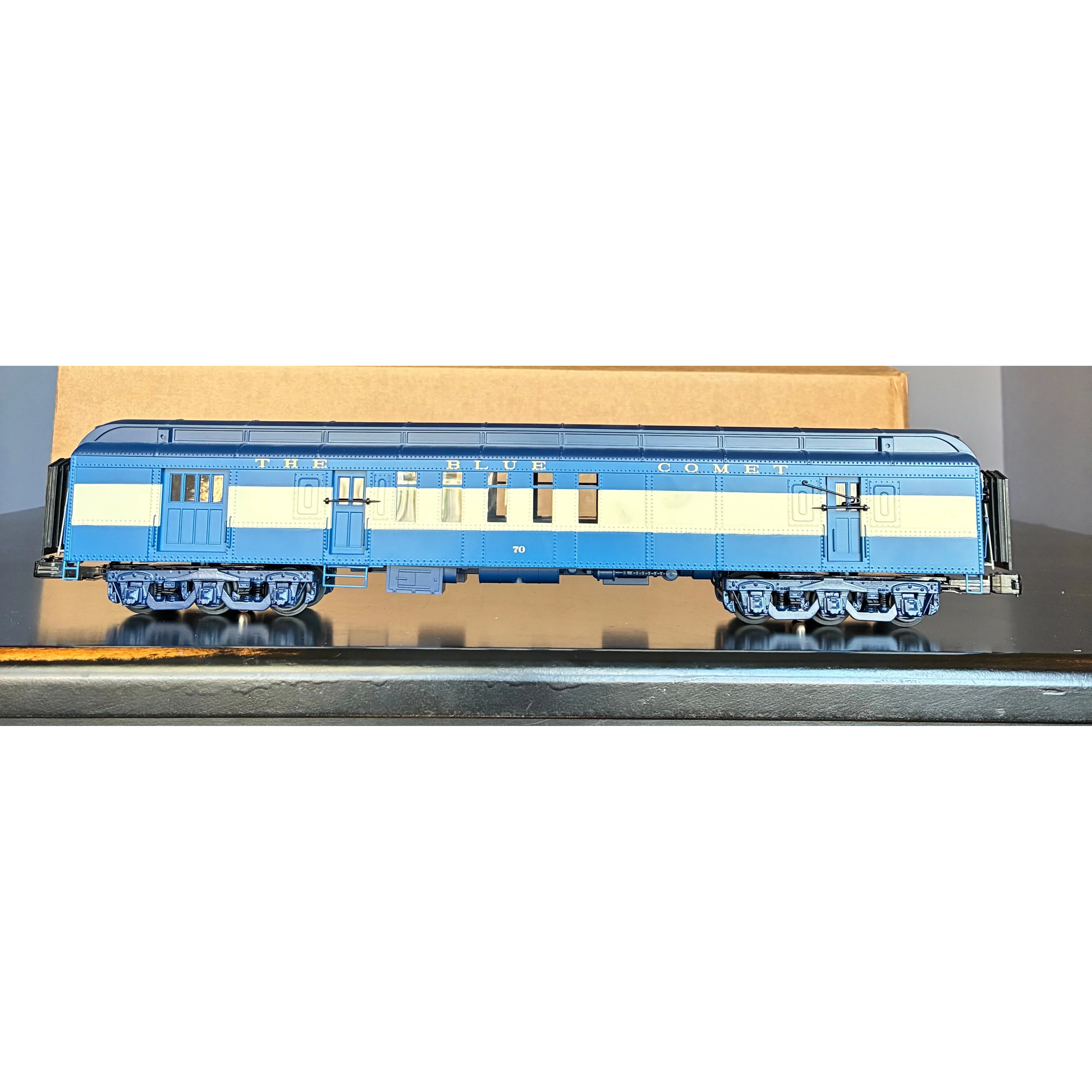 MTH 20-40086 Premier 70' Madison RPO Passenger Car - CNJ "Blue Comet" #70 - OB