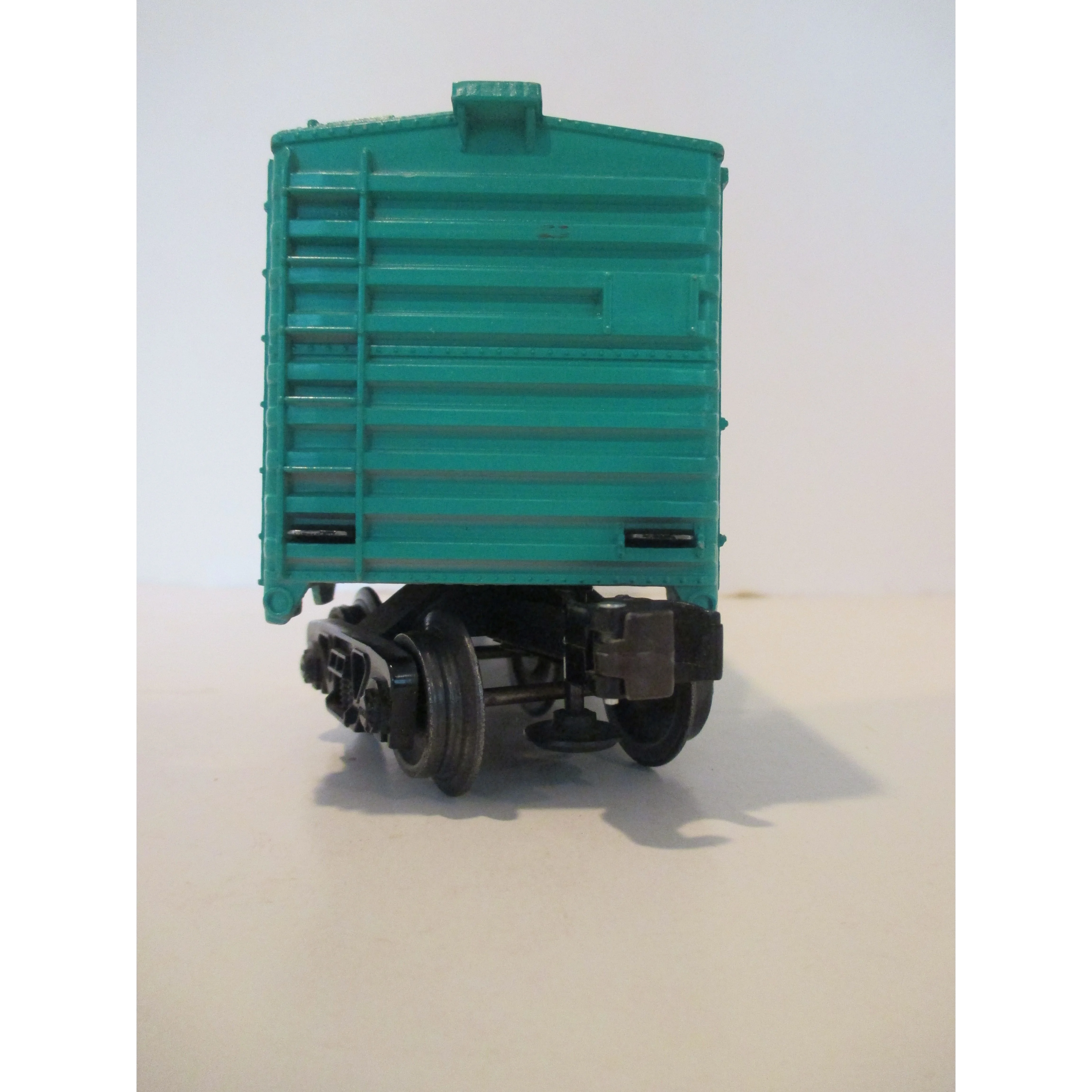 Lionel Lines 6464-900 NYC Postwar Era Boxcar w/Original Picture Box Type IV Body — photo 5