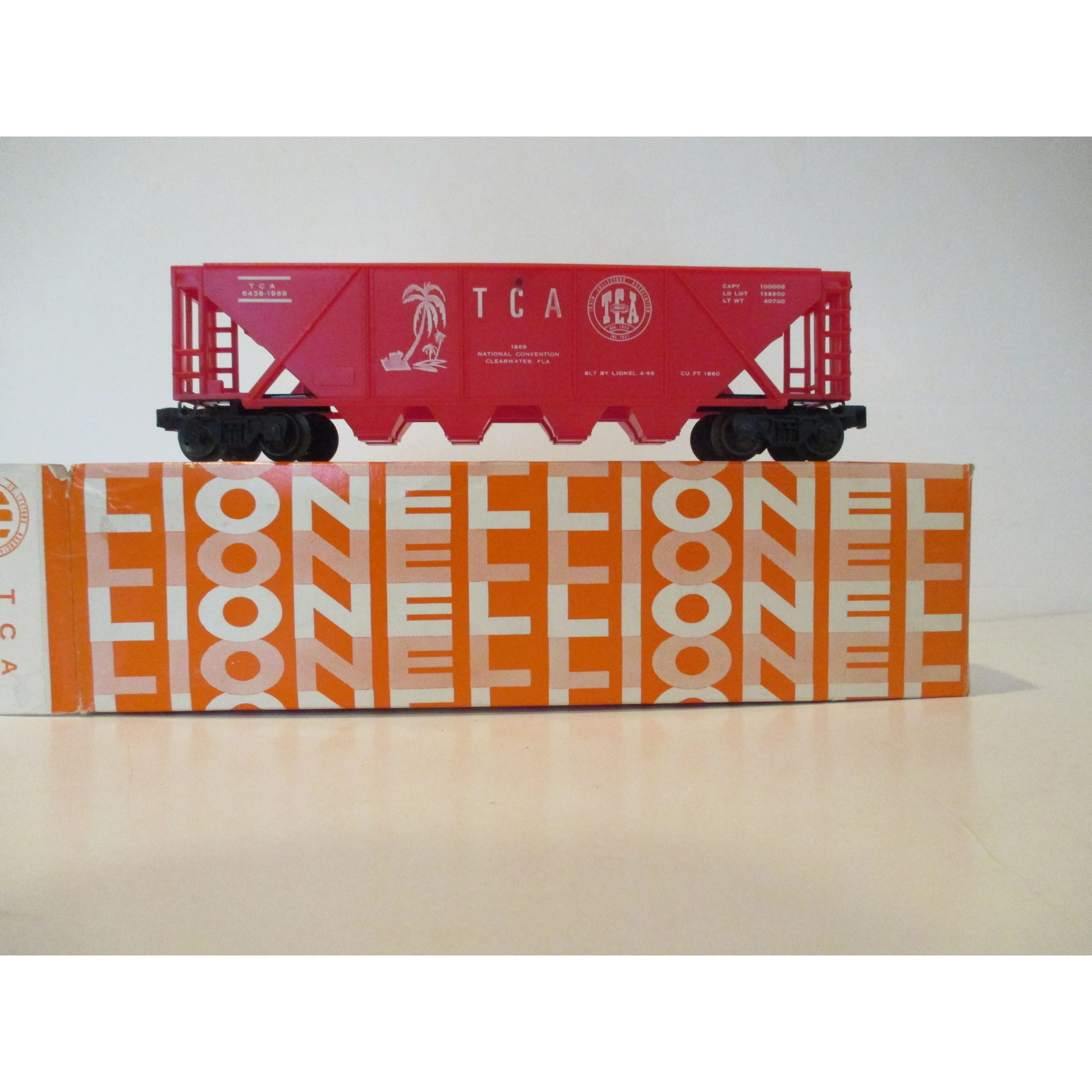 Lionel Lines O gauge Postwar 6436-1969 TCA Convention Hopper in Hagerstown MD Box