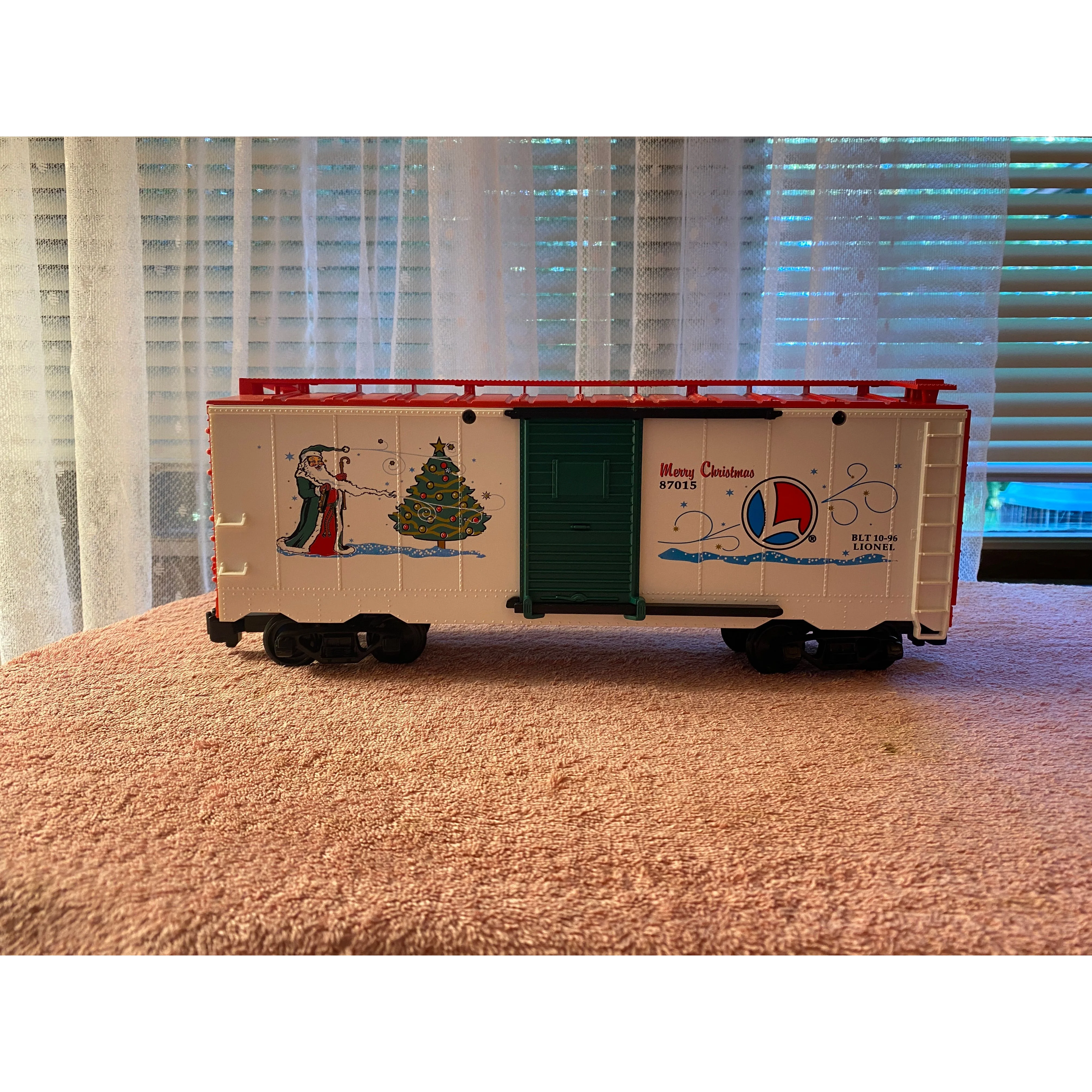 Lionel G Scale 1996 Merry Christmas Car