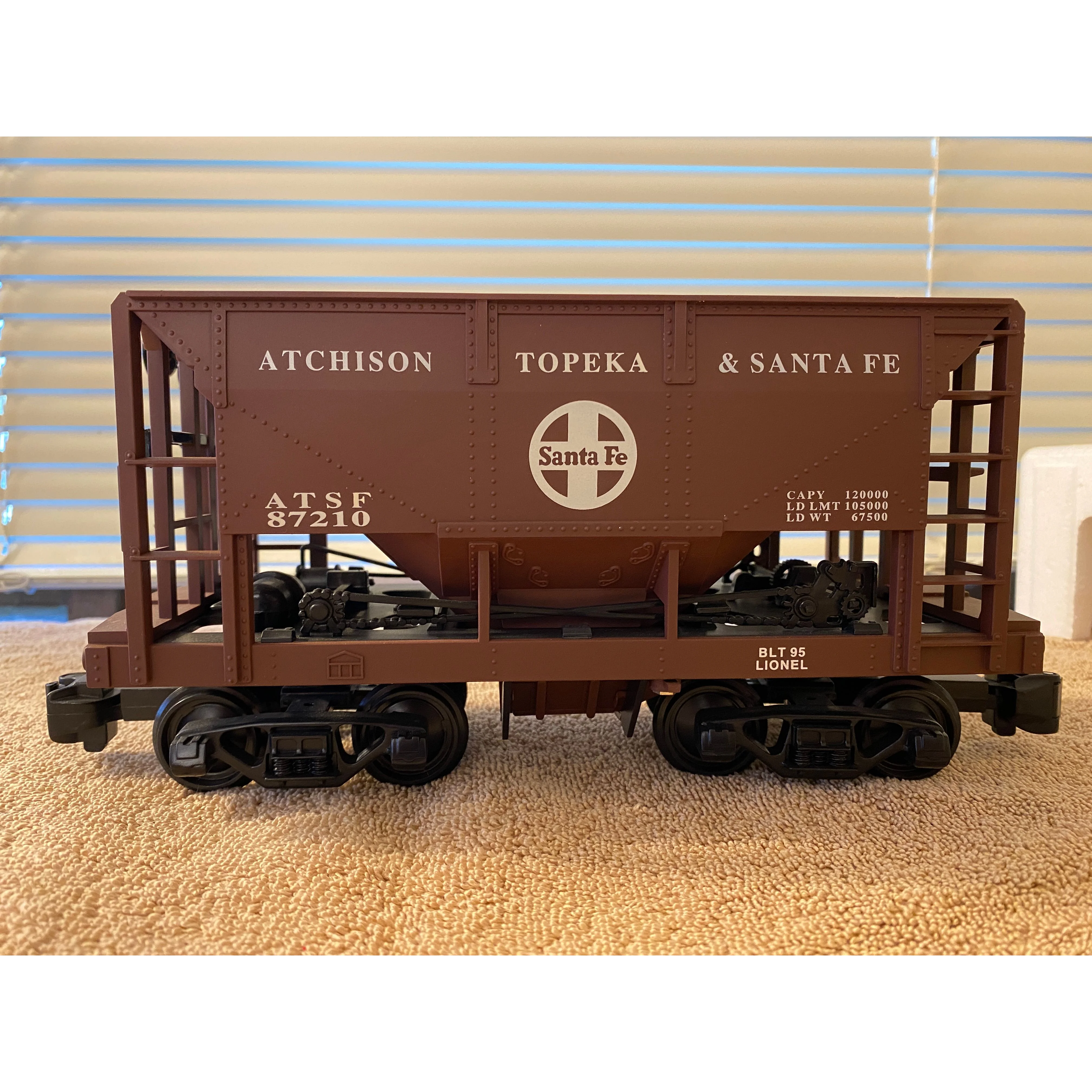 Lionel G Scale Santa Fe Ore Car 8-787210 new in box — photo 8