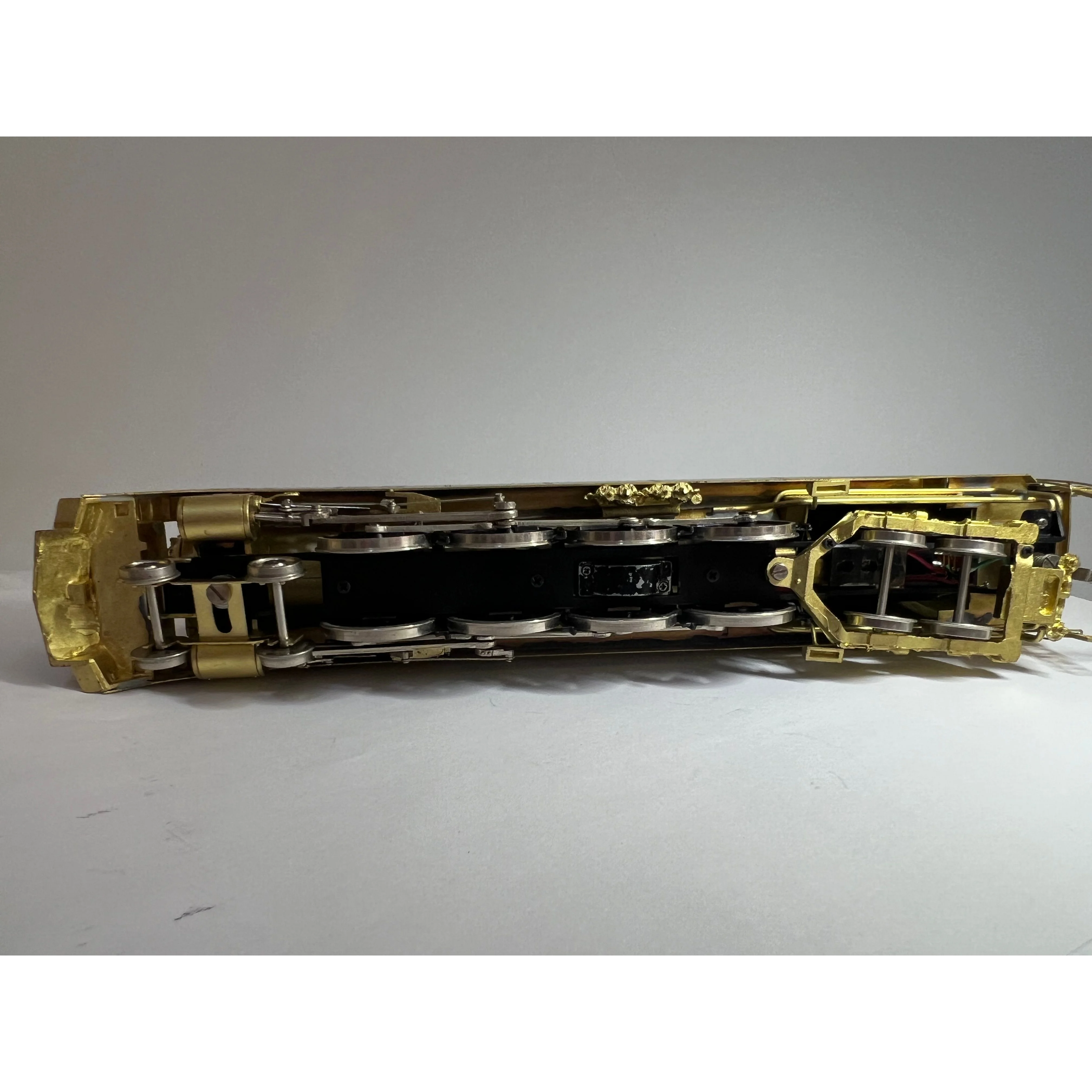 HO Scale Brass Sunset Models Inc. SP 4-8-4 GS-4 Series — photo 9