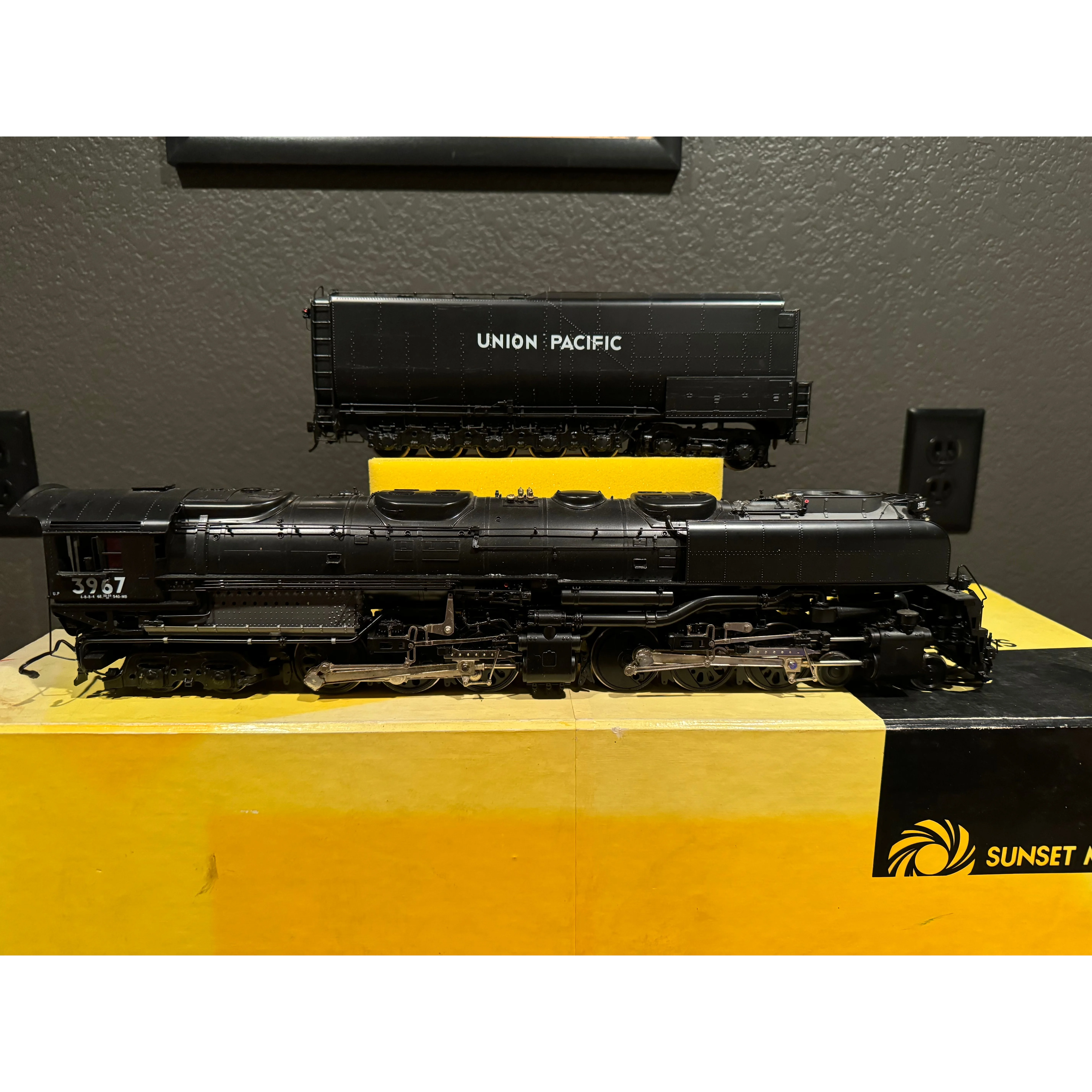 Precision Scale Crown Series O Scale 2R Brass Union Pacific Late Challegner — photo 5