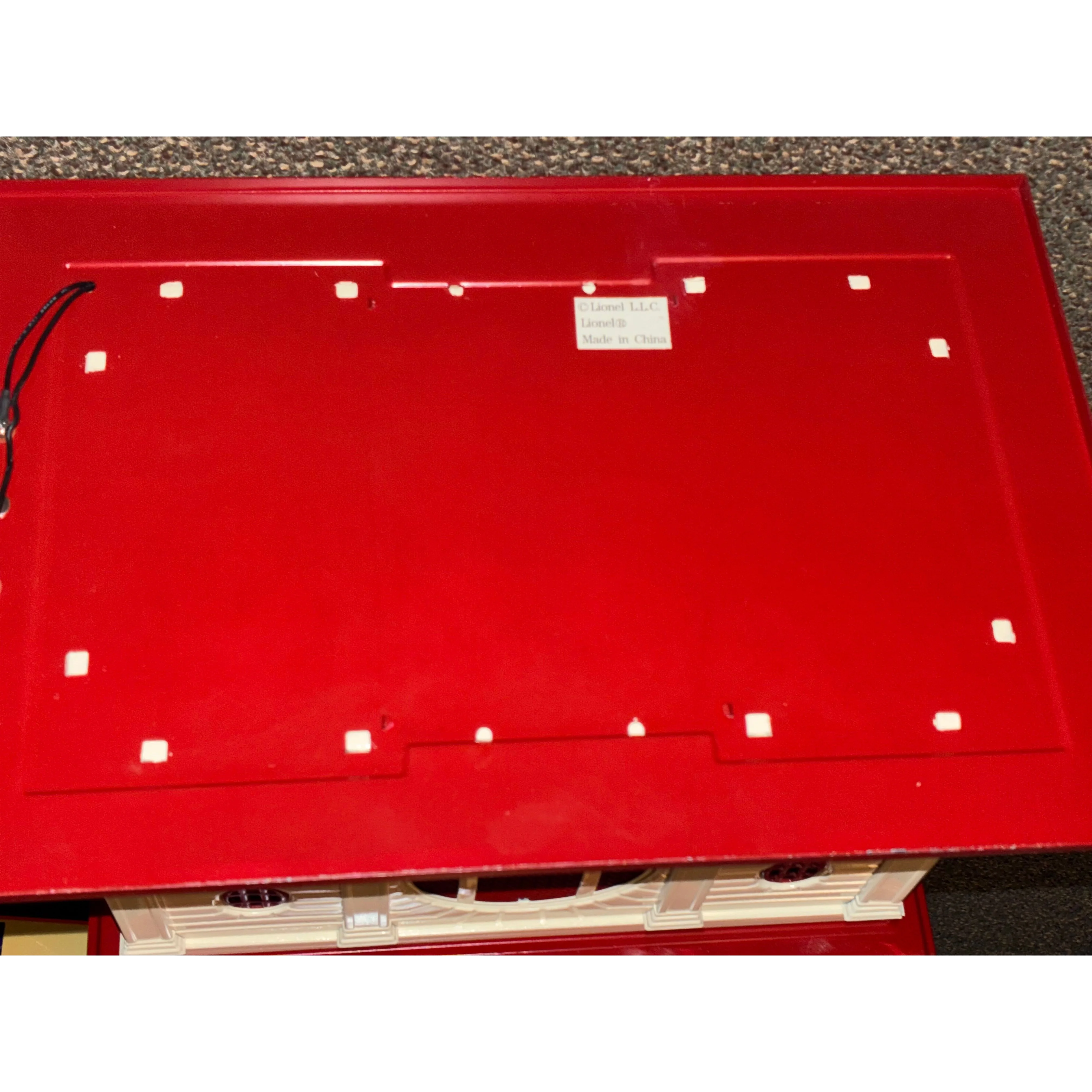 Lionel 6-34115 Illuminated Station (Late Version) in original box — photo 7