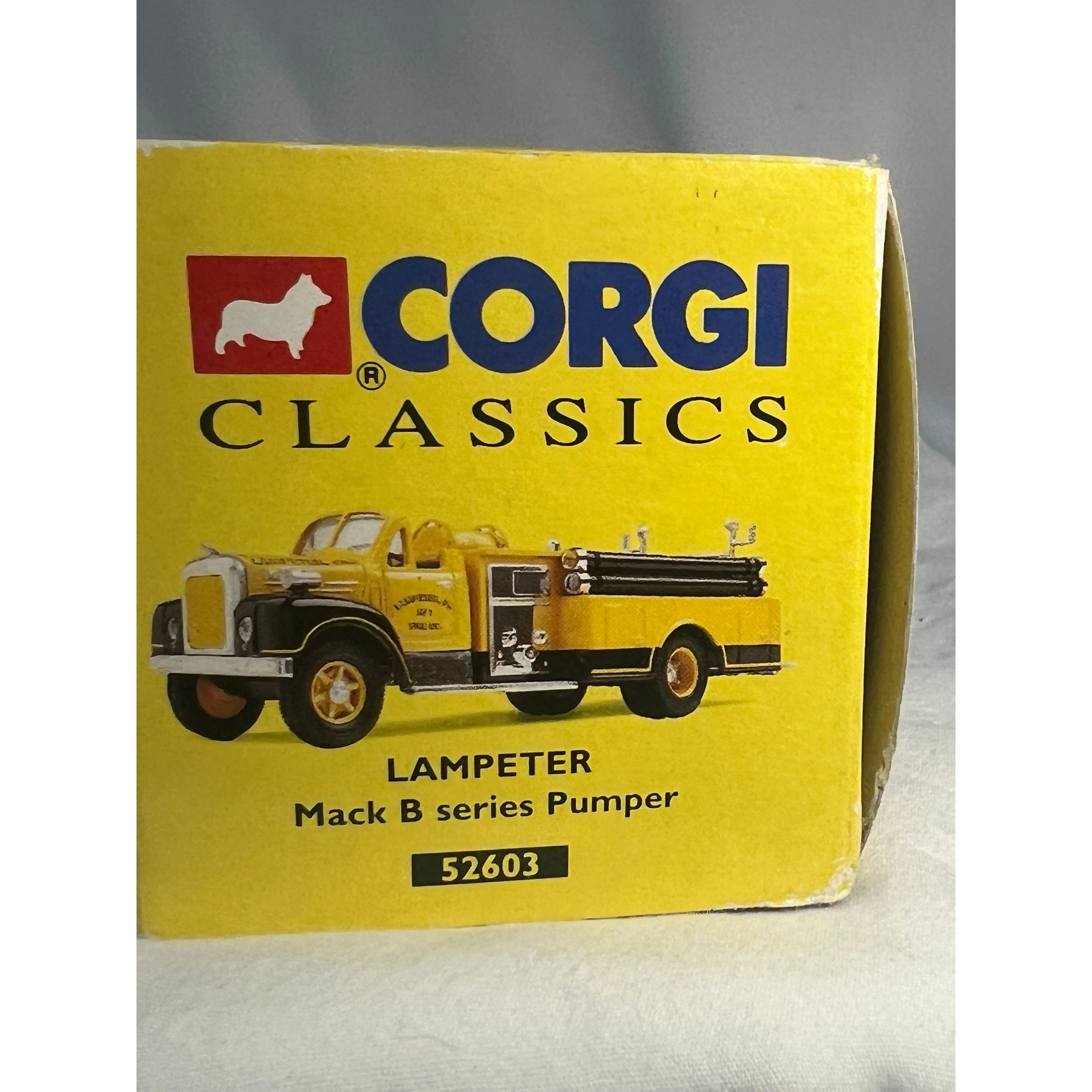 Corgi Classic Diecast Mack B Series Pumper Lampeter, PD NIB 52603 - Image 10