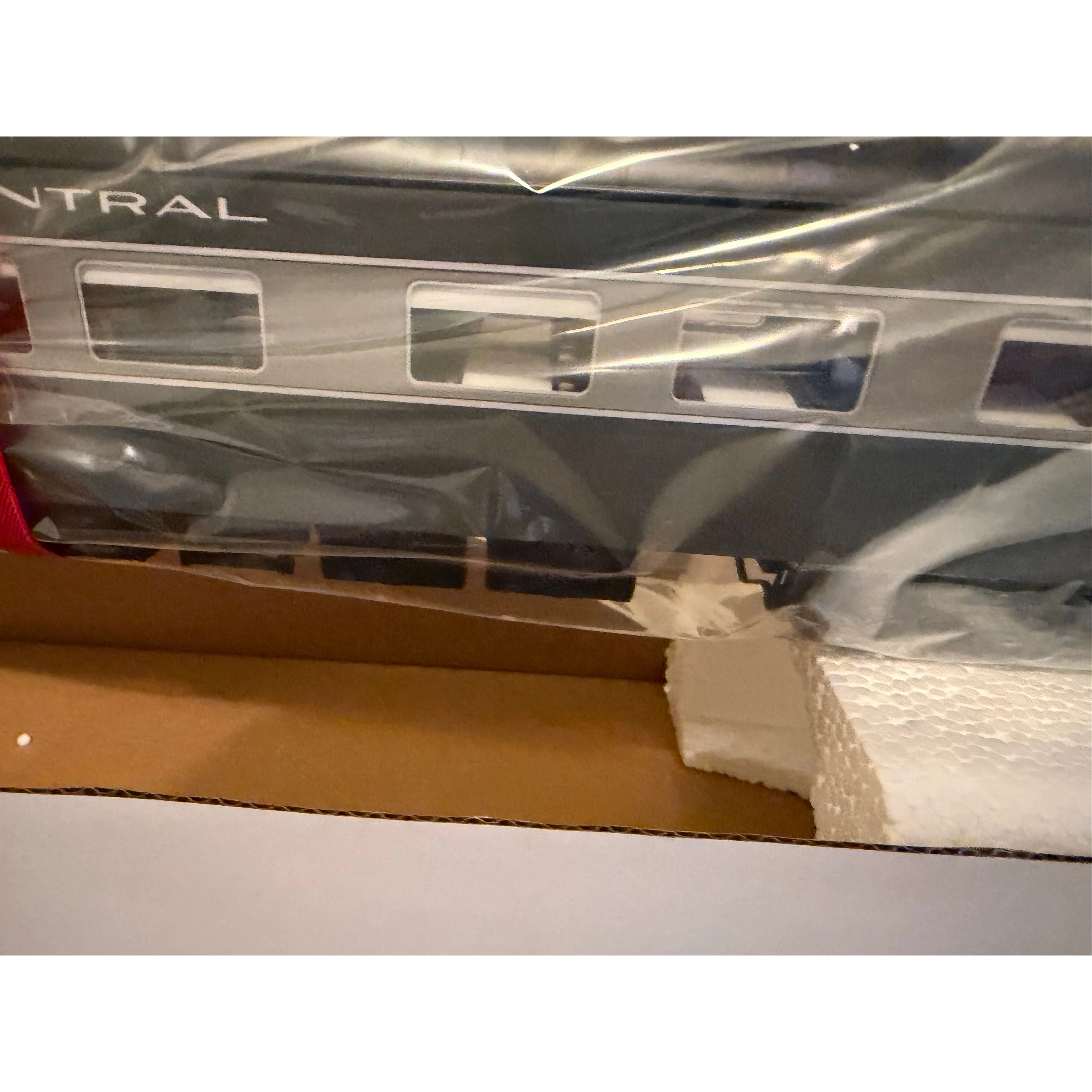 Golden Gate Depot O 3R NYC 1948 20th century Diner Passenger Car NIB - Image 5