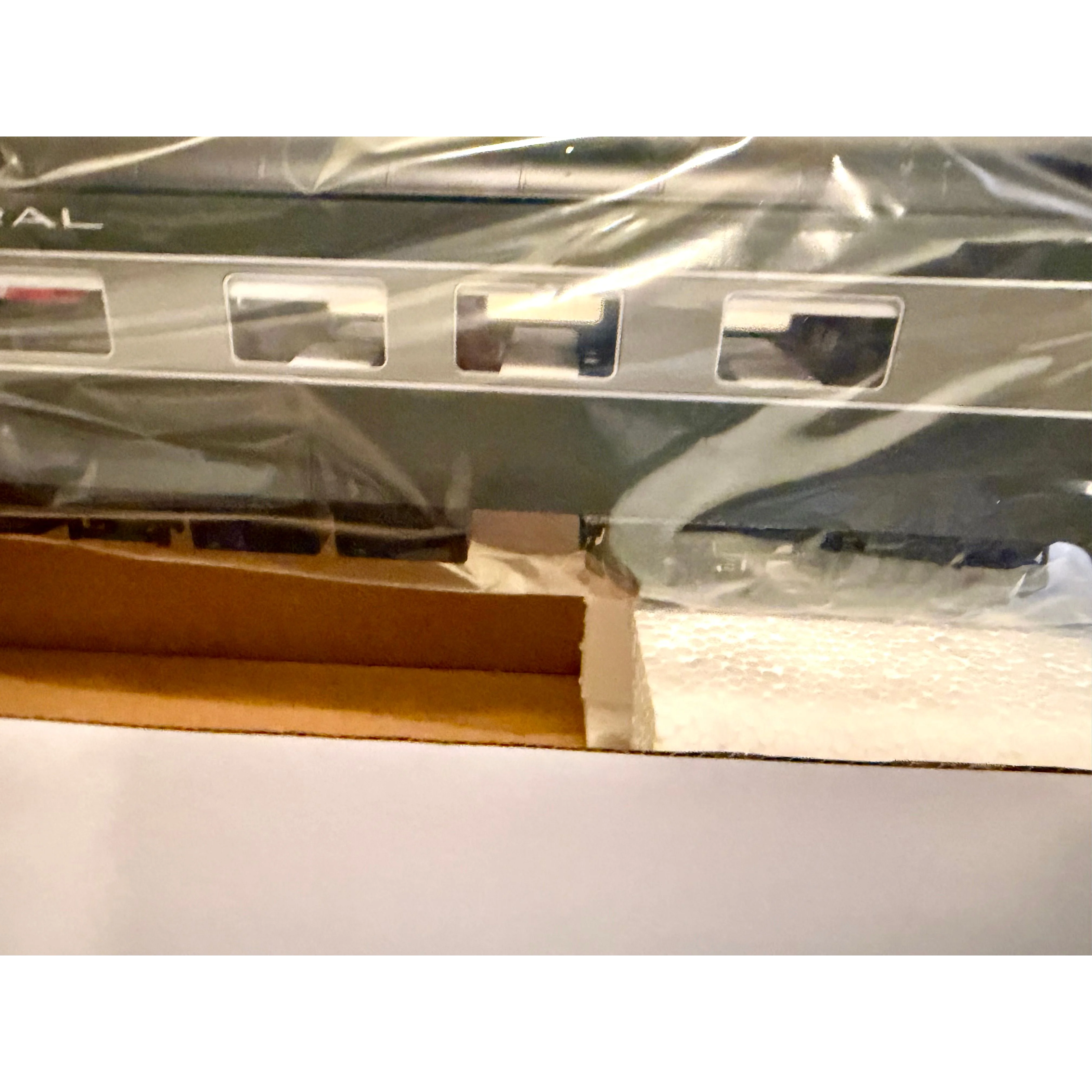 Golden Gate Depot O 3R NYC 1948 20th century Diner Passenger Car NIB - Image 6