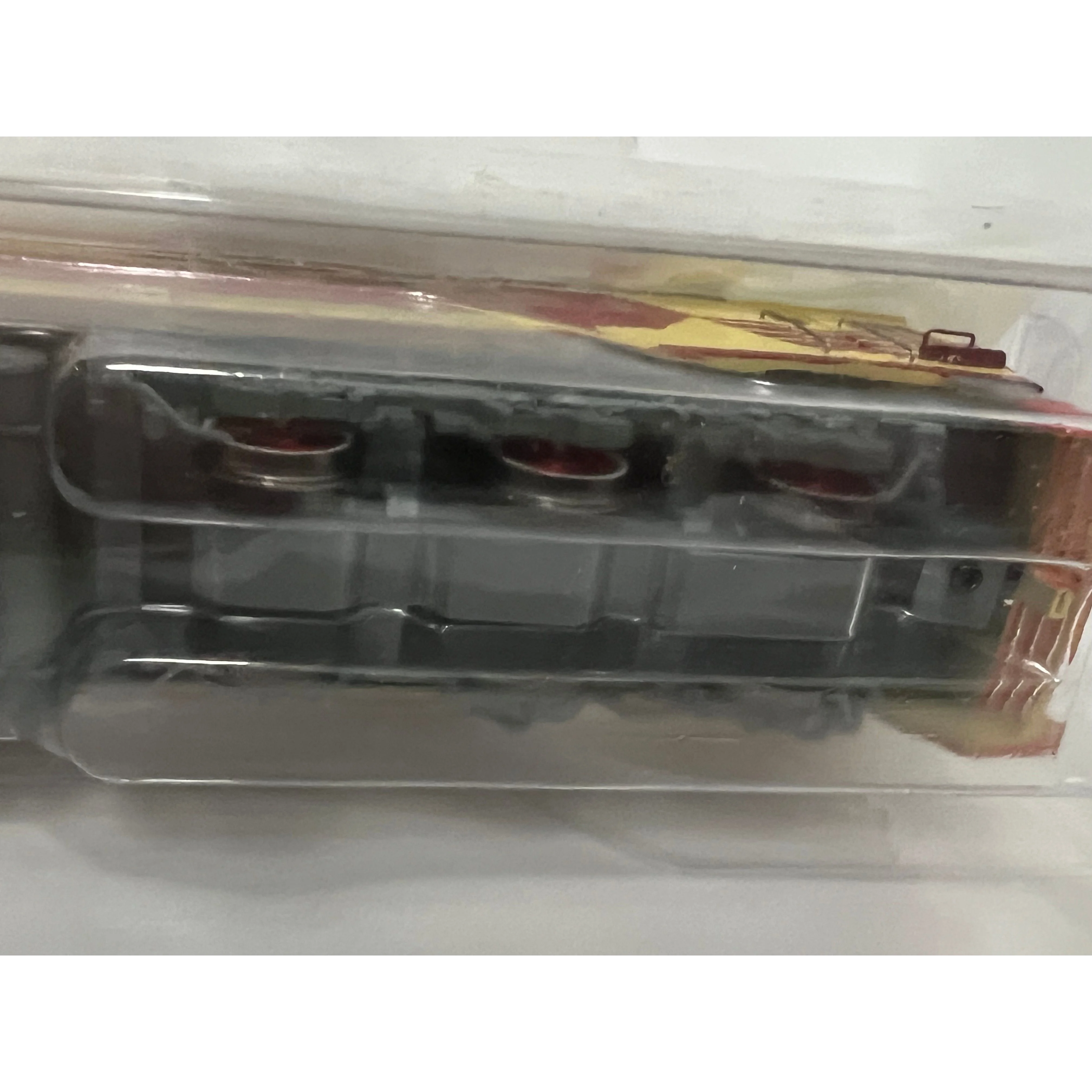 HO Scale CMR Line China Railway DF4D Locomotive — photo 7