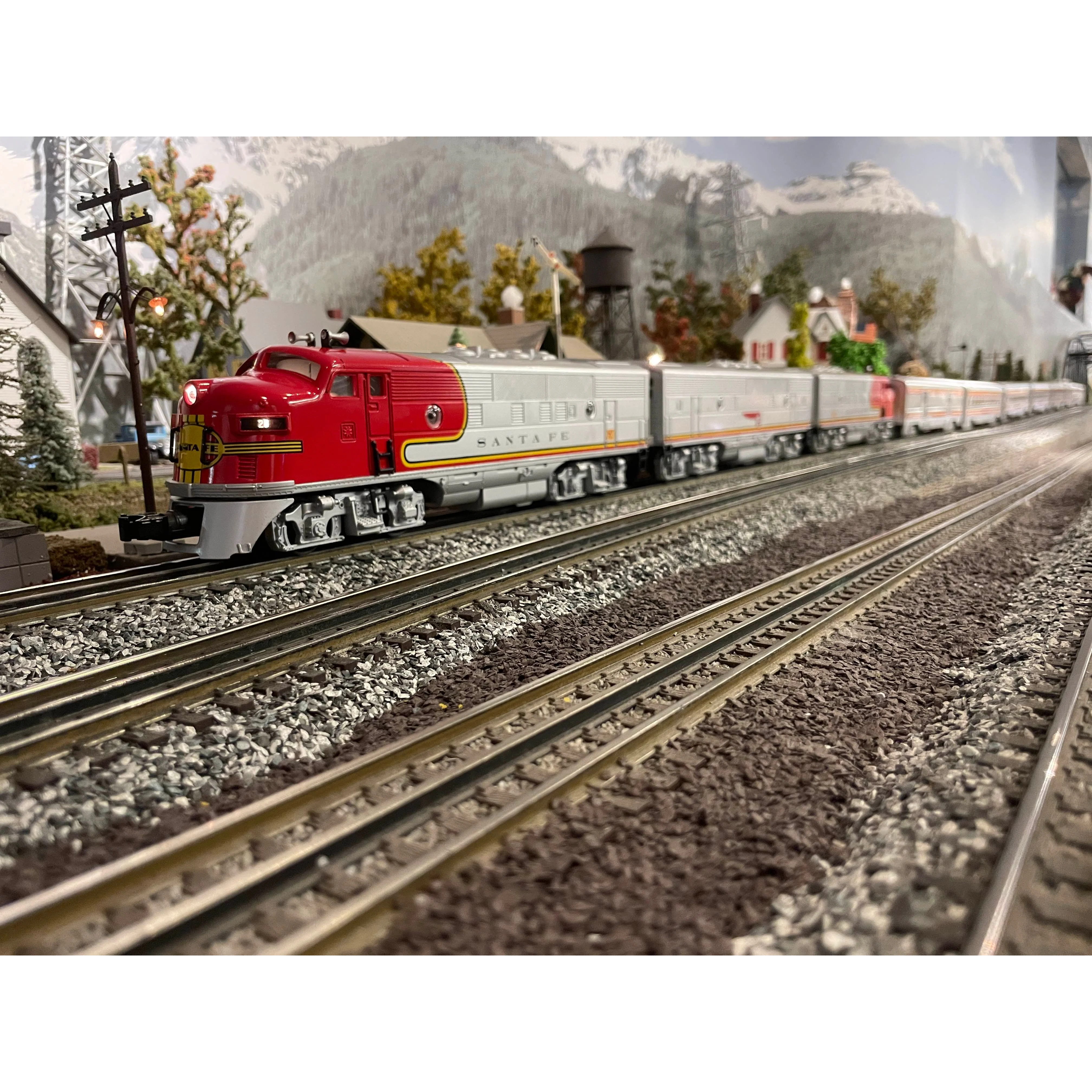MTH Railking Scale Santa Fe F3 Set *PLEASE READ*