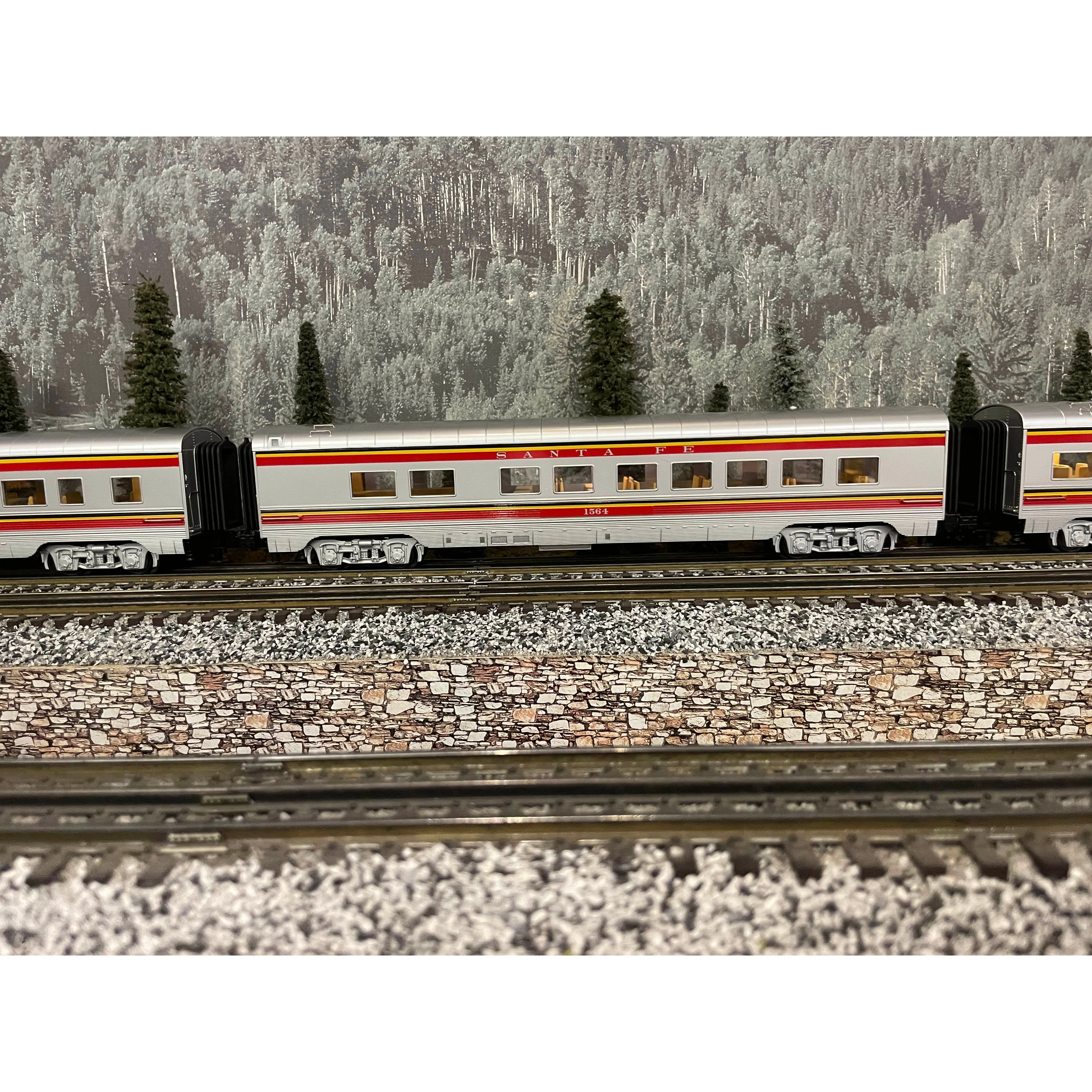 MTH Railking Scale Santa Fe F3 Set *PLEASE READ* — photo 5