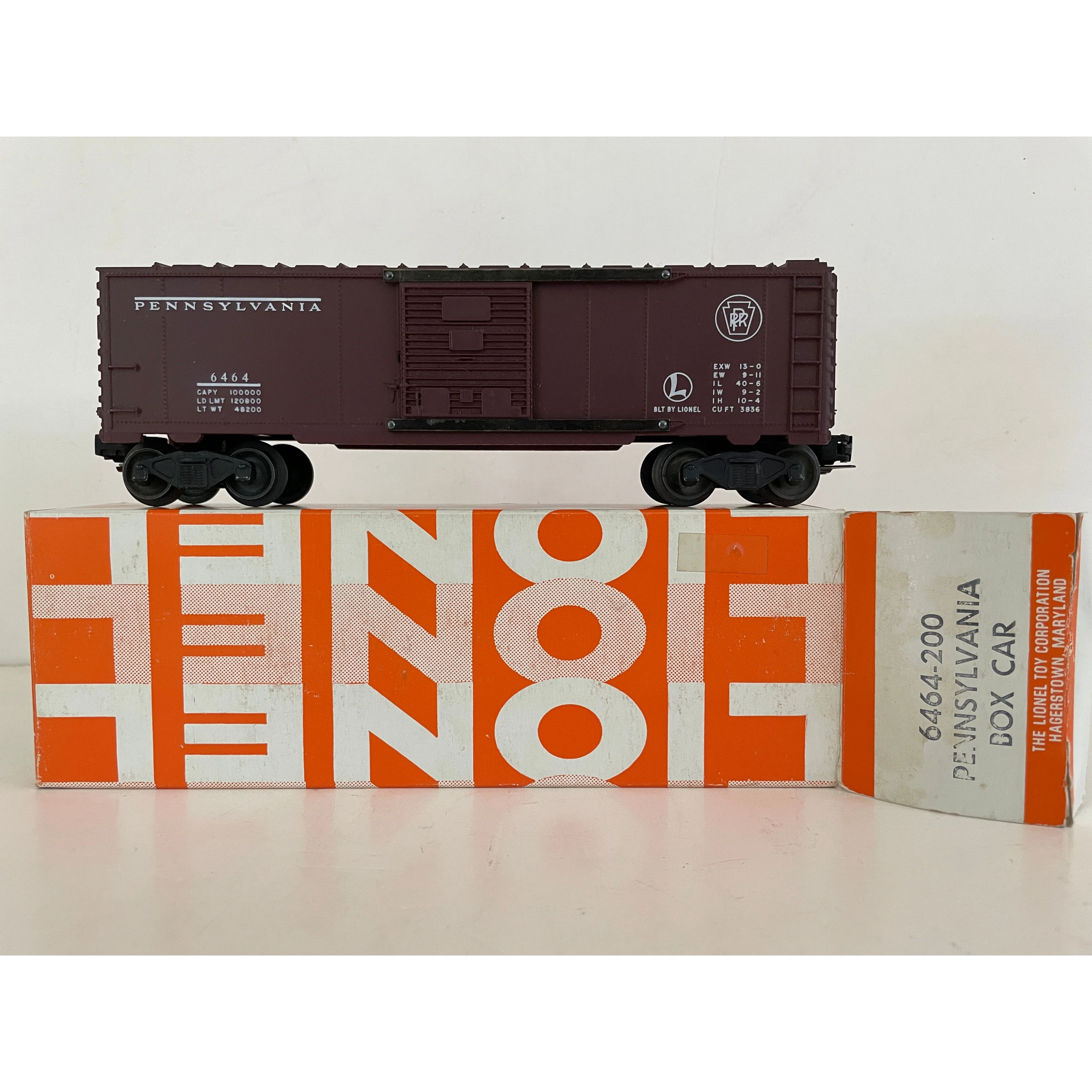 Lionel Postwar O gauge 6464-200 Pennsylvania Box Car in Original Hagerstown MD Box — photo 3
