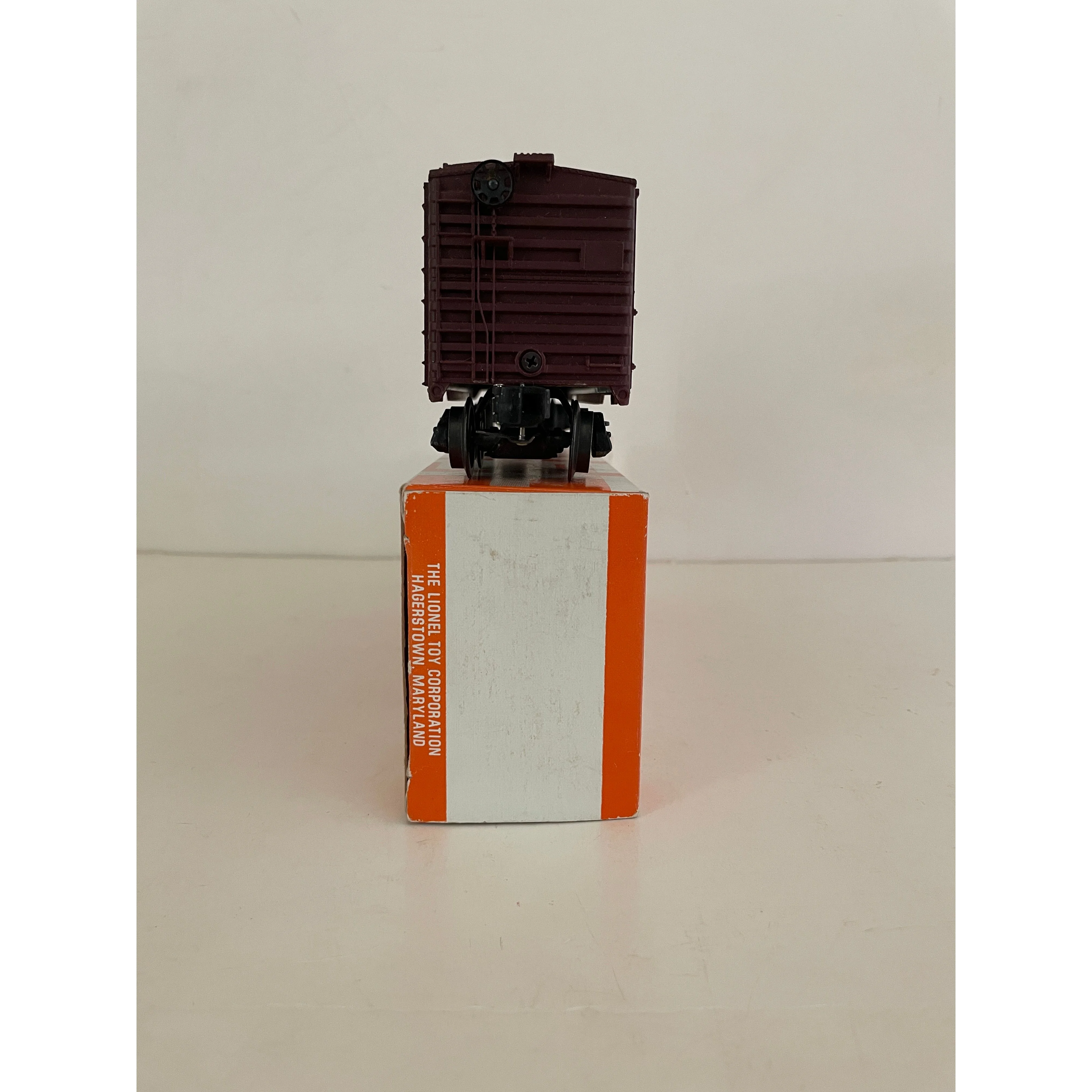 Lionel Postwar O gauge 6464-200 Pennsylvania Box Car in Original Hagerstown MD Box — photo 4