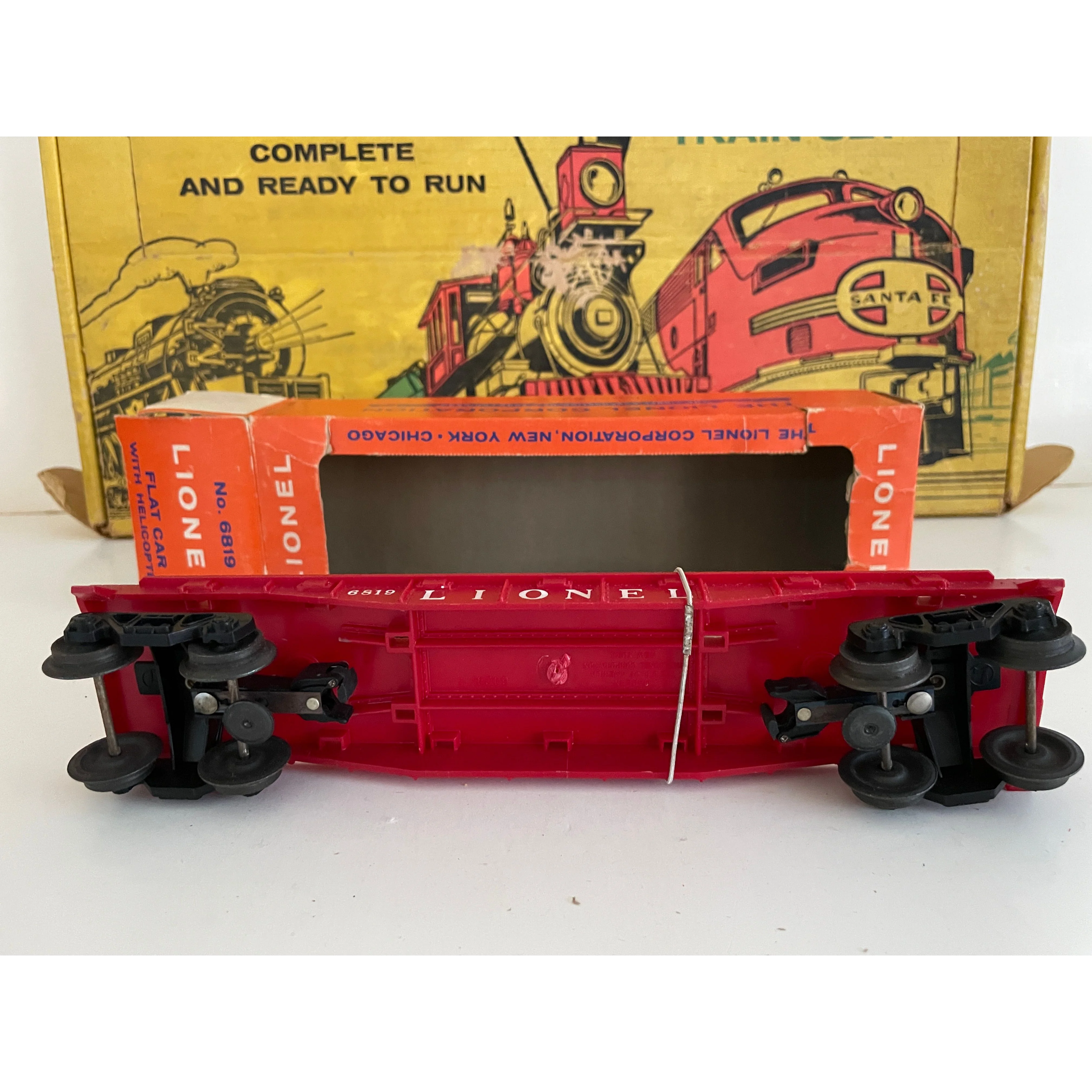 Lionel Postwar O Set #1613S with 247/247T B&O Steam Loco, 3 flats w/loads & caboose — photo 20