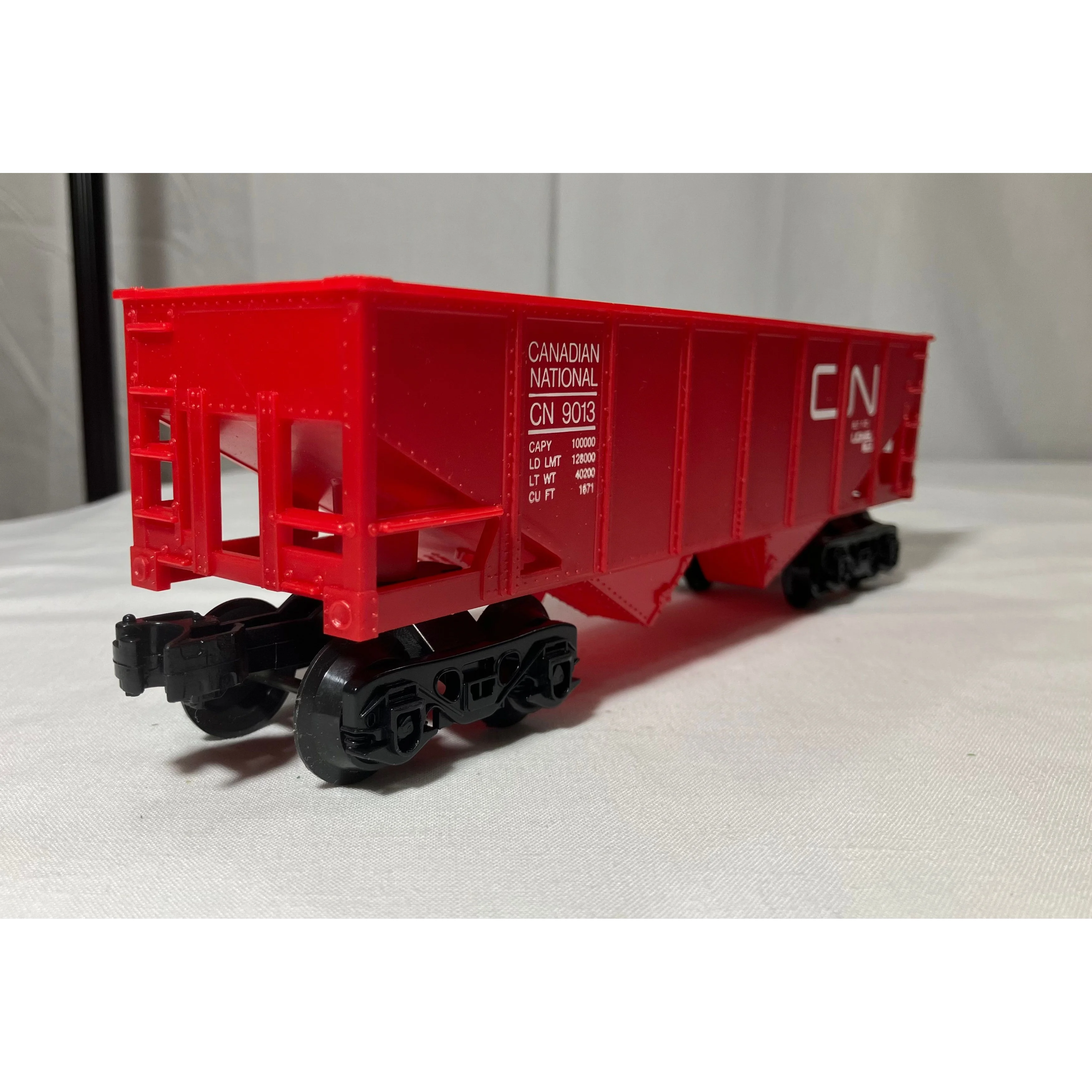 Lionel 6-9013 O scale 3-rail Canadian National Hopper — photo 2