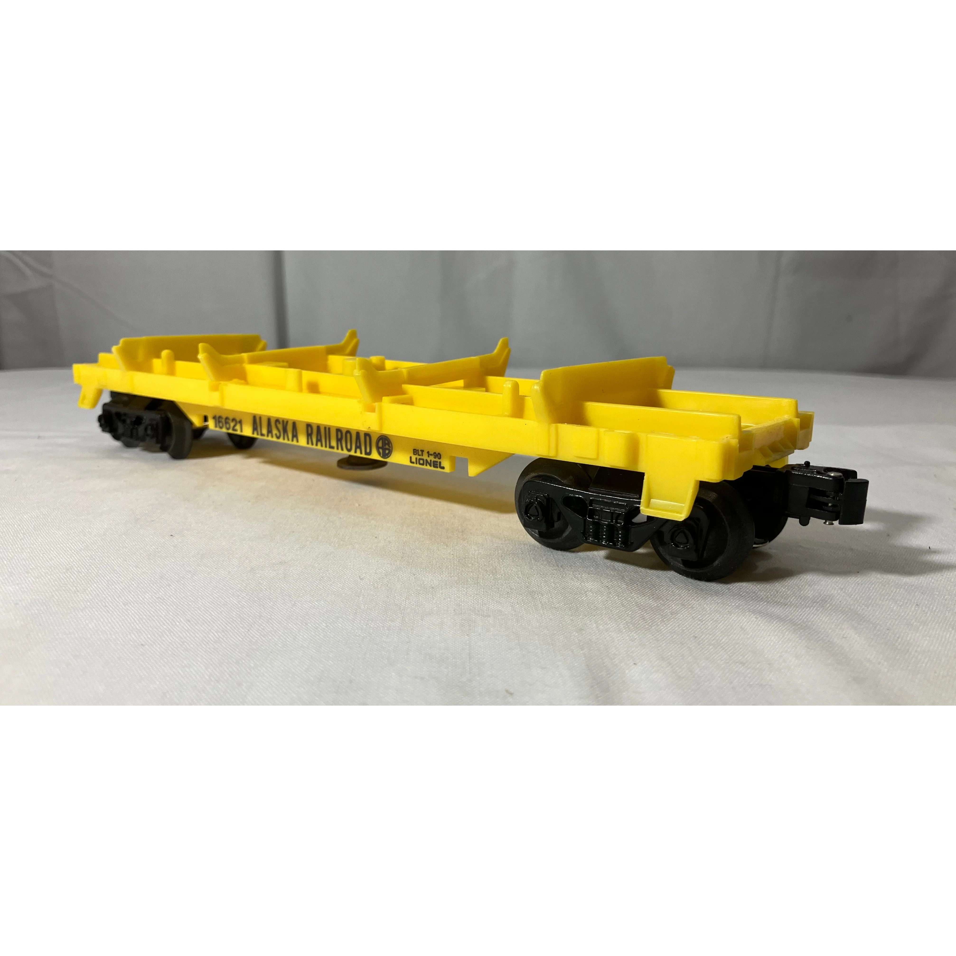Lionel 6-16621 O scale 3-rail Alaska Railroad log dump car — photo 3