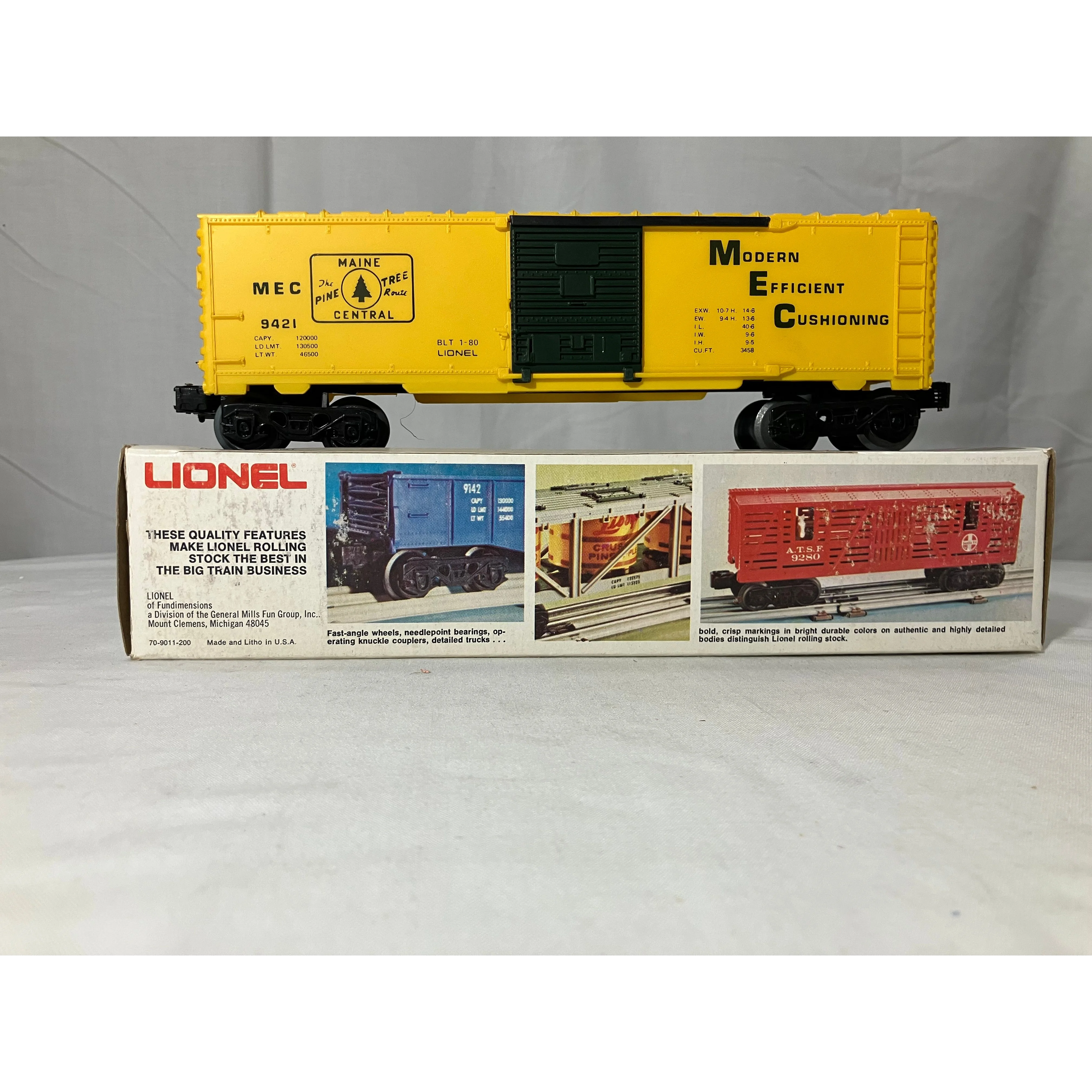 Lionel 6-9445 O scale 3-rail  Maine Central boxcar — photo 3