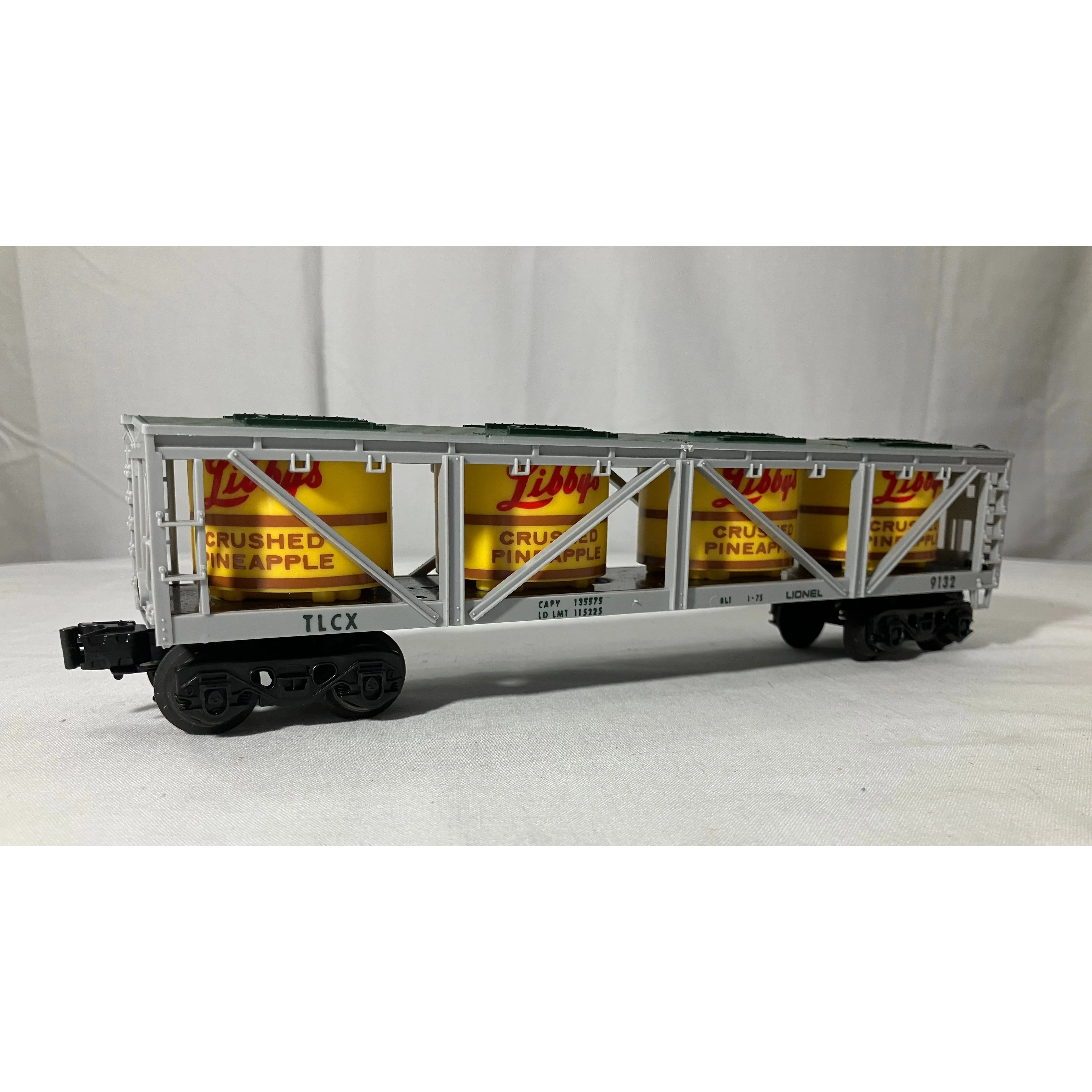 Lionel 6-9132 O scale 3-rail Libby’s Pineapple vat car