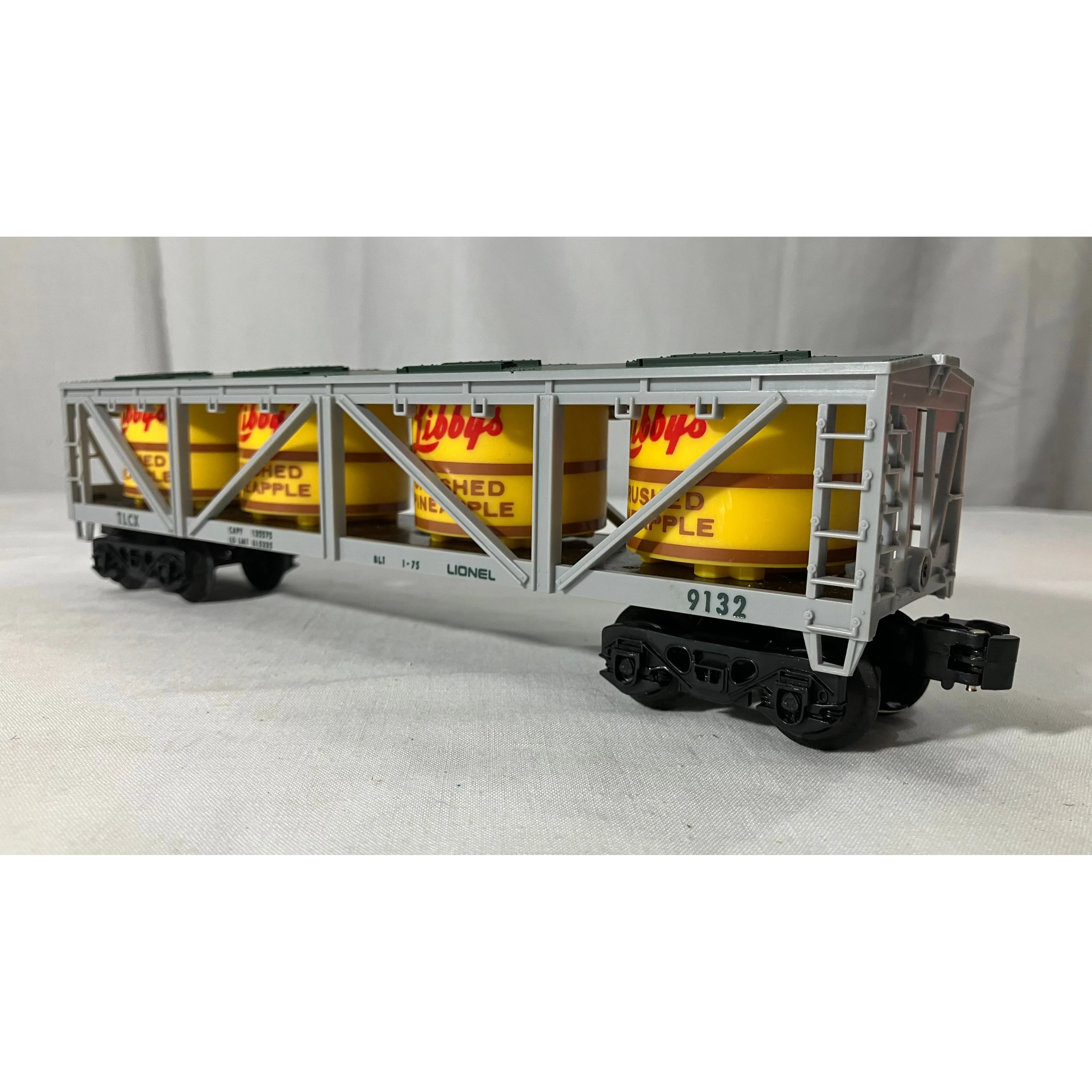 Lionel 6-9132 O scale 3-rail Libby’s Pineapple vat car — photo 2