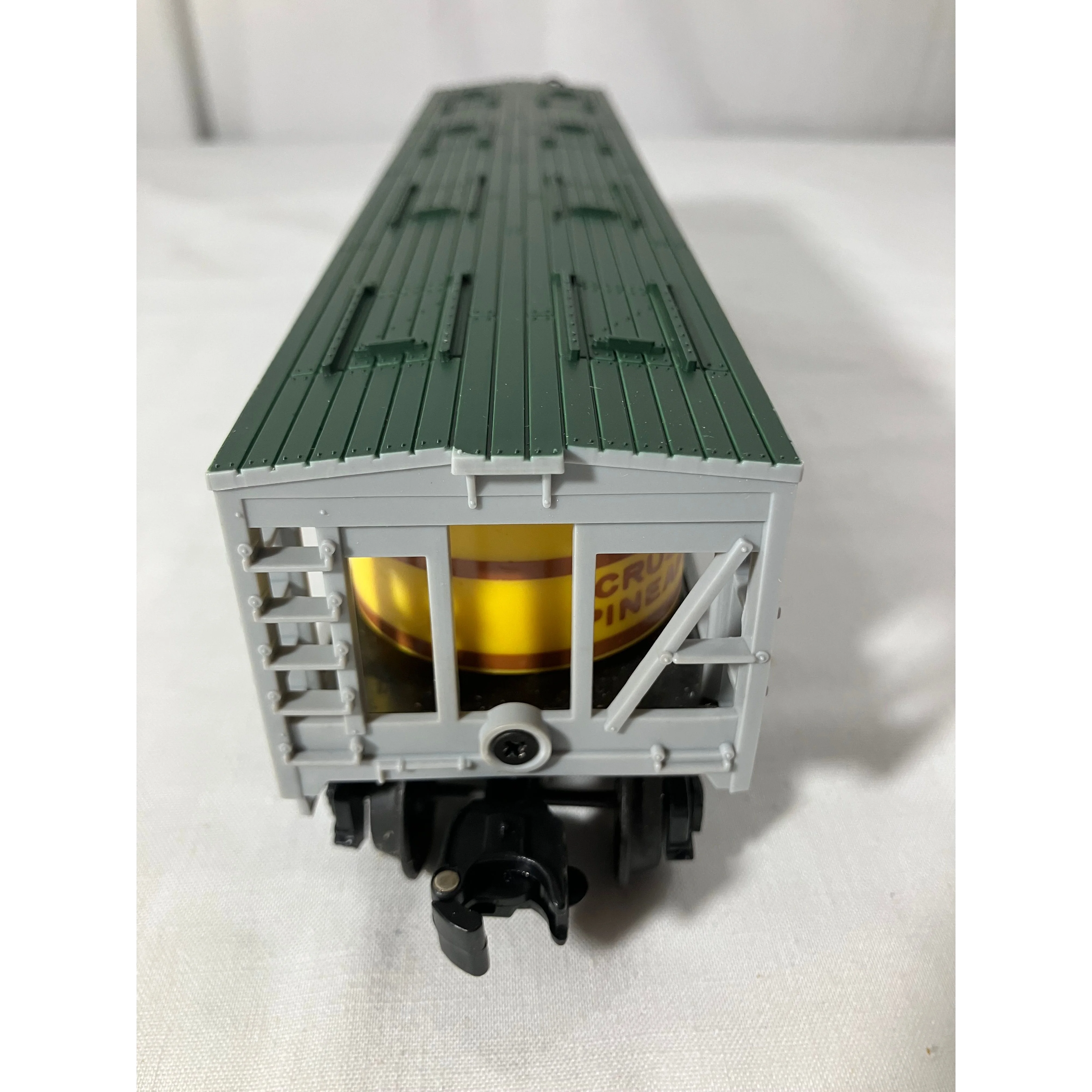 Lionel 6-9132 O scale 3-rail Libby’s Pineapple vat car — photo 4