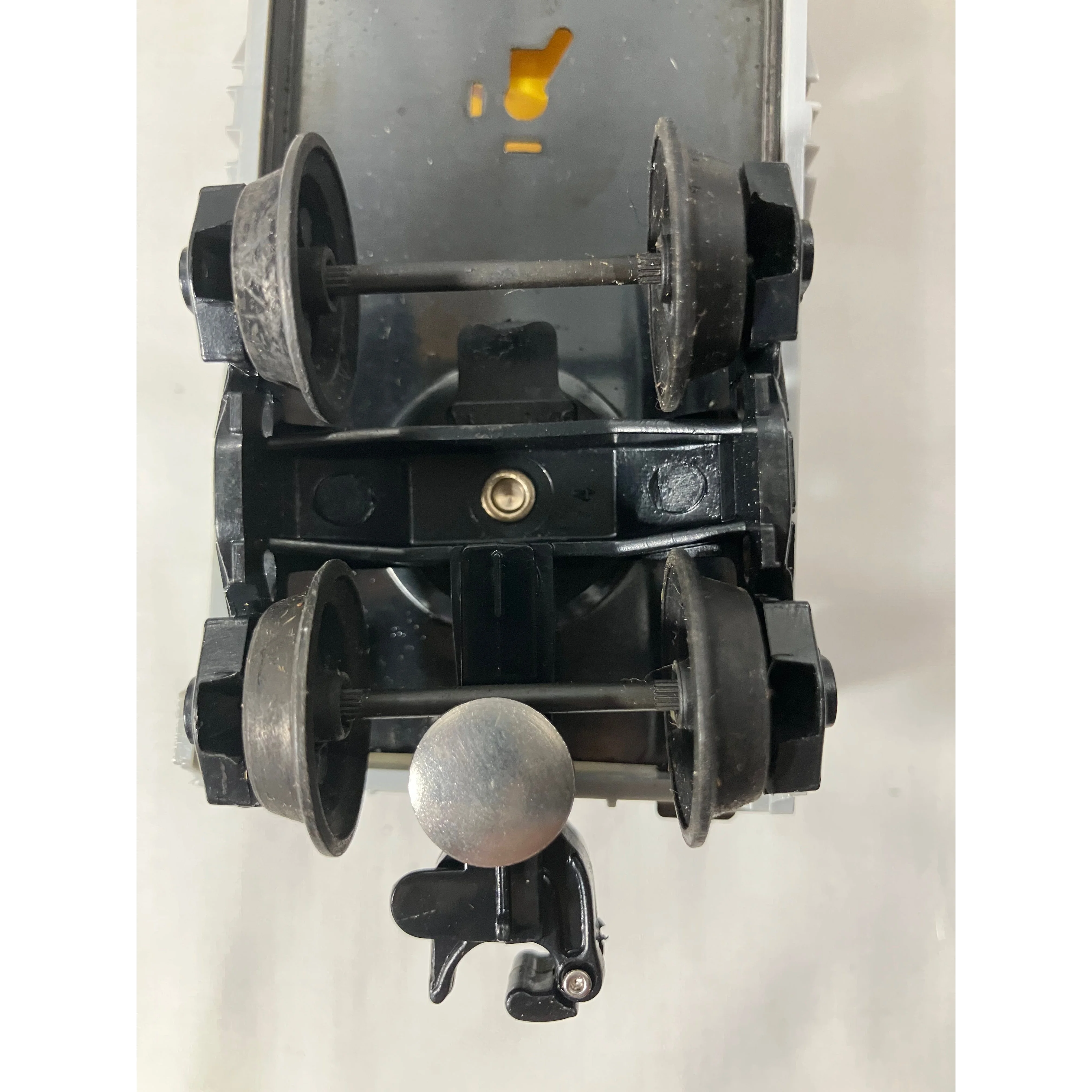 Lionel 6-9132 O scale 3-rail Libby’s Pineapple vat car — photo 8