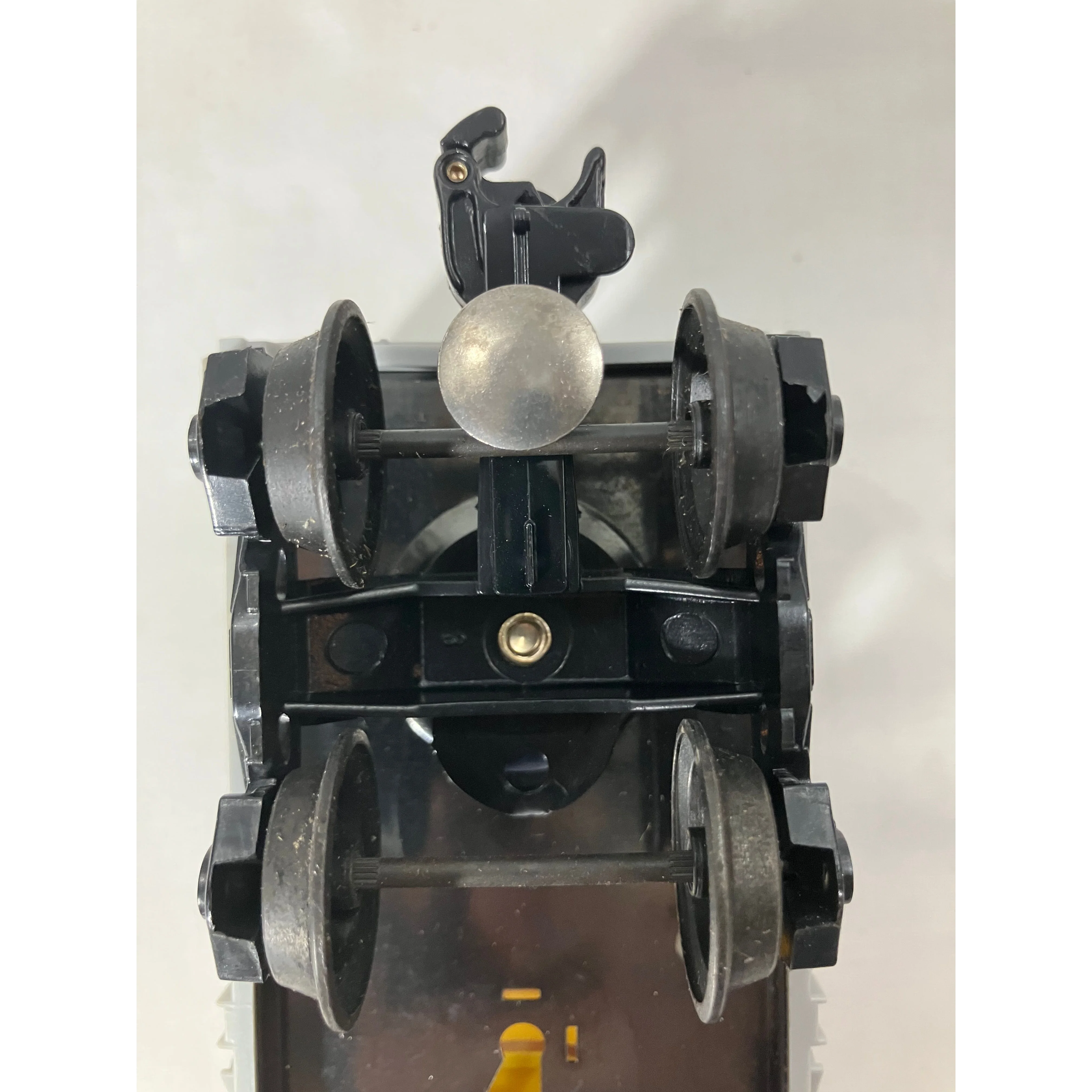 Lionel 6-9132 O scale 3-rail Libby’s Pineapple vat car — photo 9