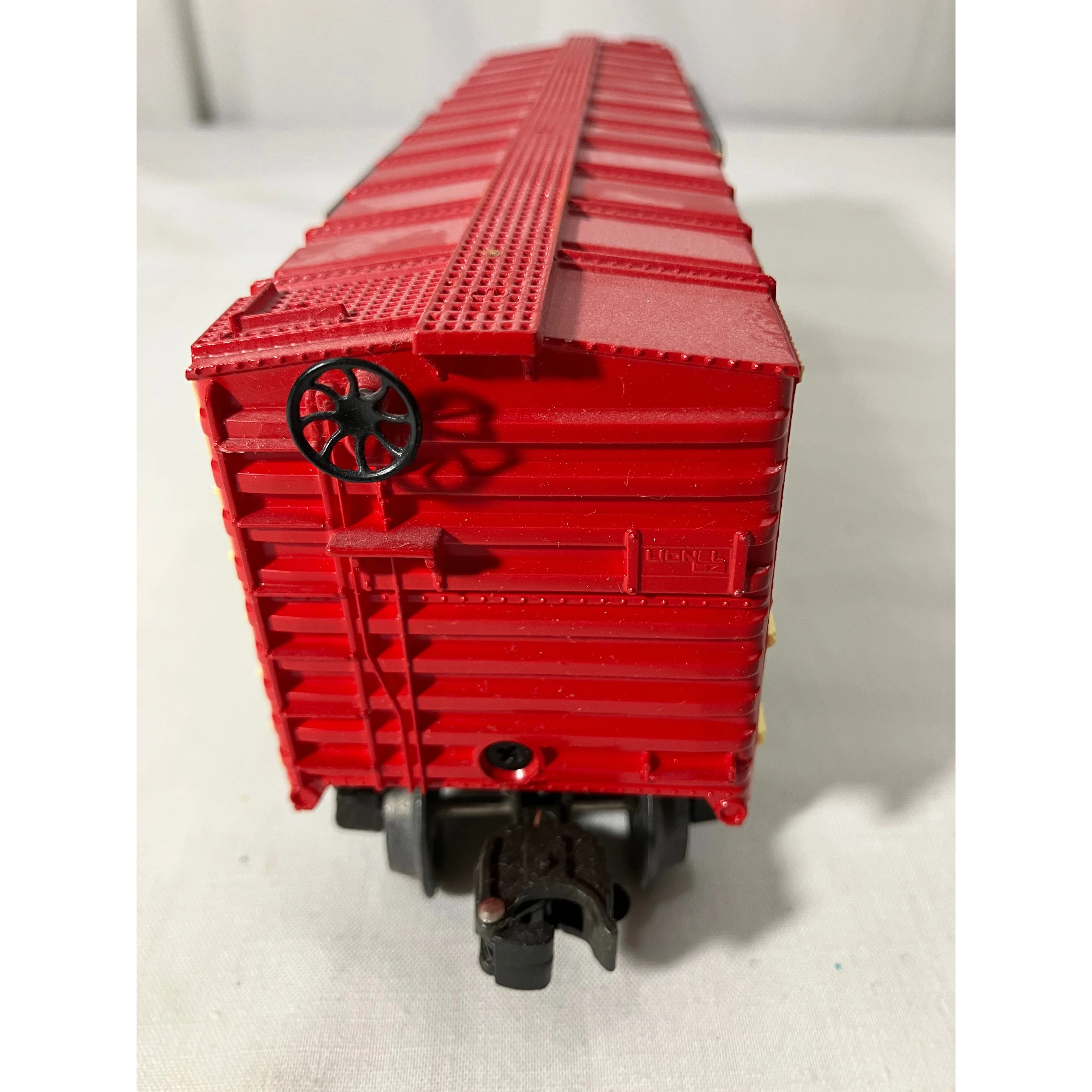 Lionel 6-9439 O scale 3-rail boxcar honoring Joshua Lionel Cowen’s 100th birthday — photo 5