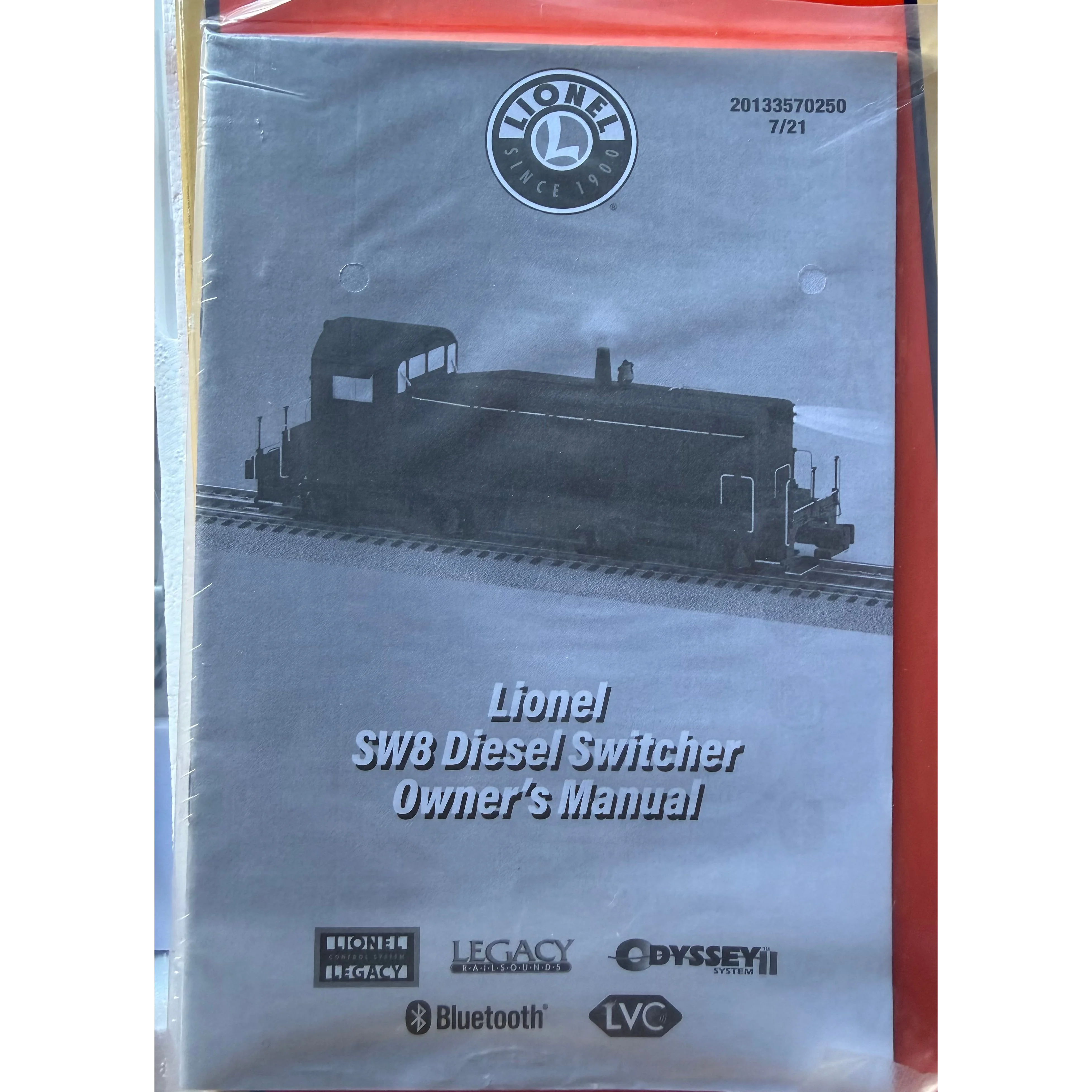 Lionel 2133610 Rock Island Legacy SW8 #818 — photo 10