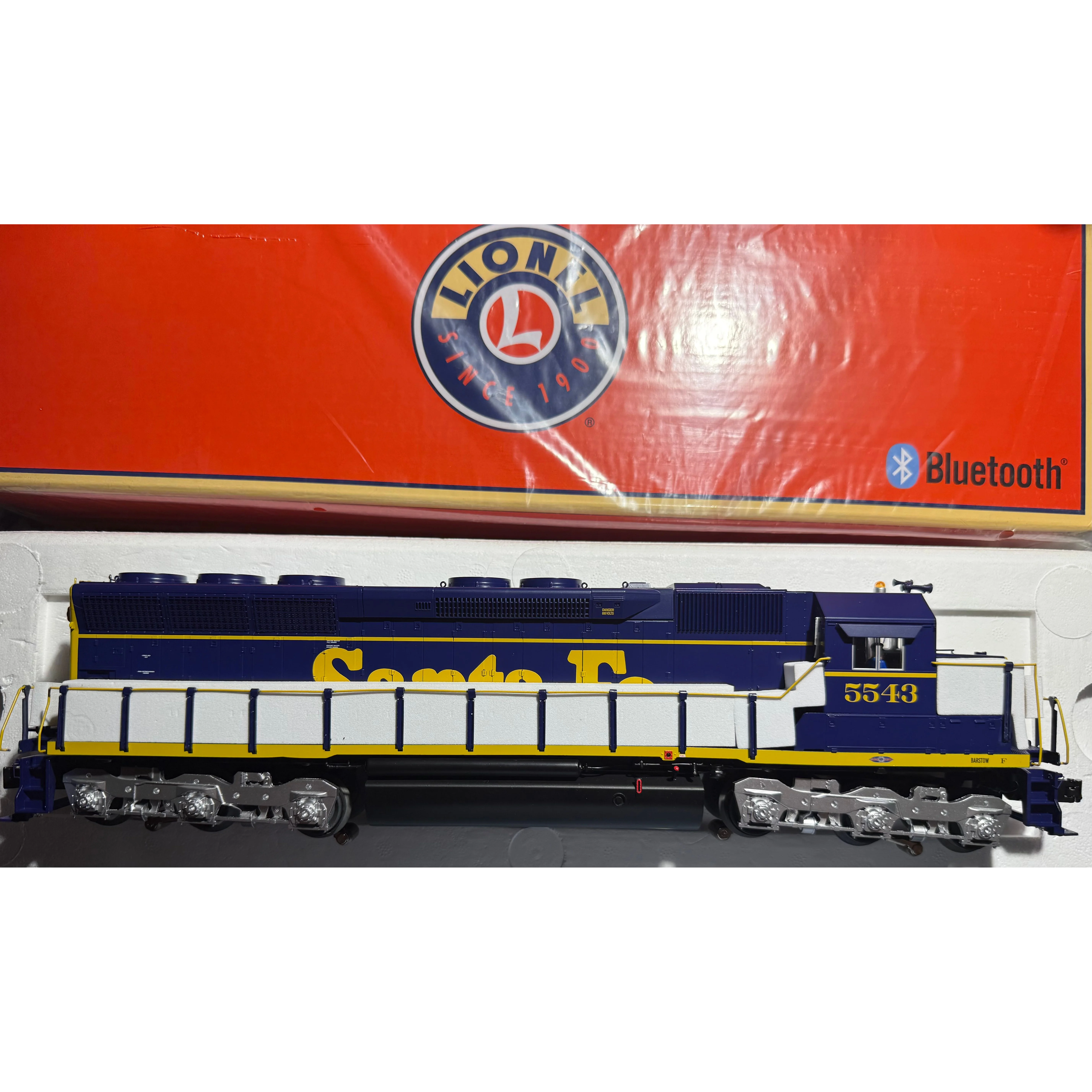 LIONEL 2433522 LEGACY SANTA FE SD45 #5534 - O SCALE - NEW and TESTED!! — photo 2