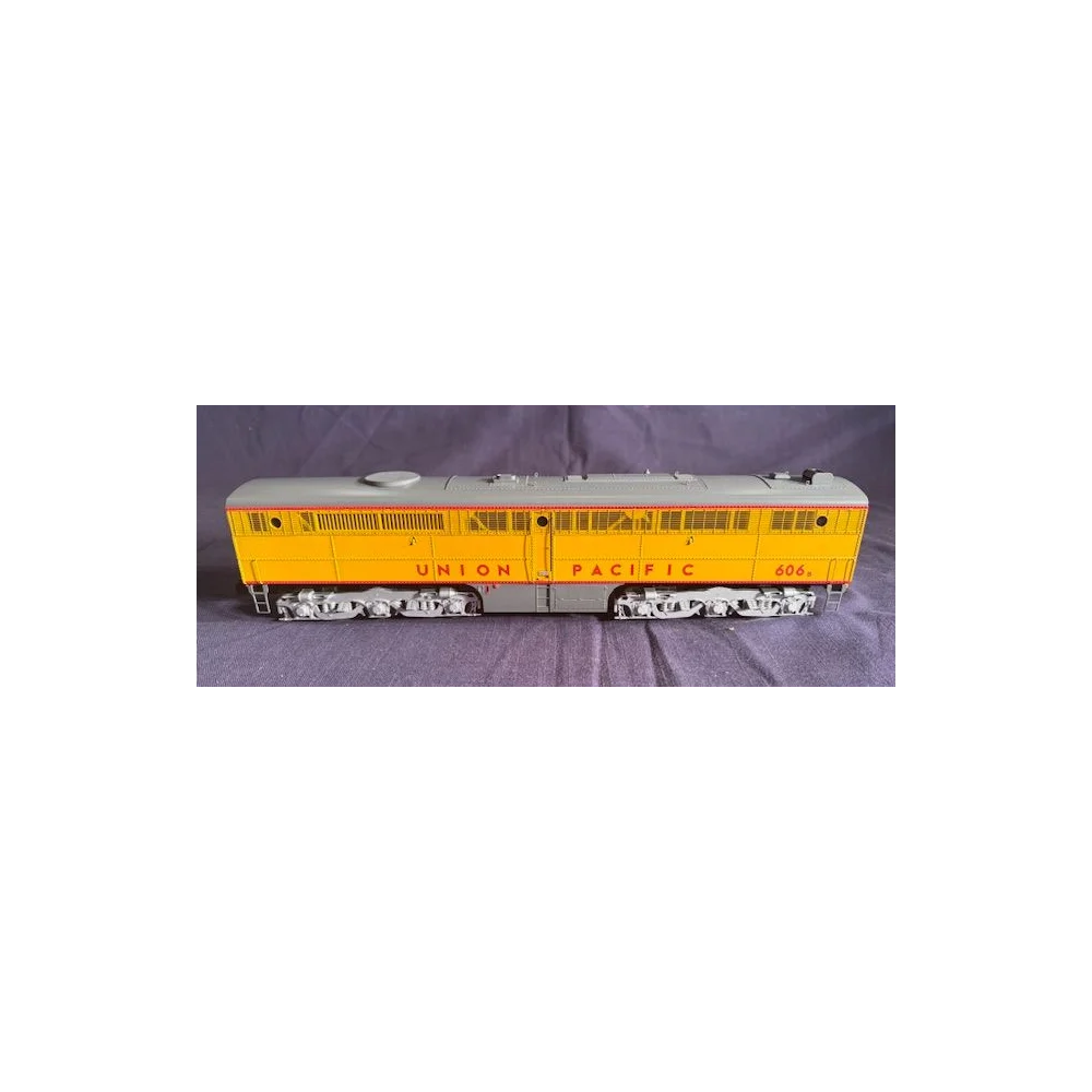 LIONEL 1933213 UNION PACIFIC ALCO PB SUPERBASS (LIKE NEW) - Image 1