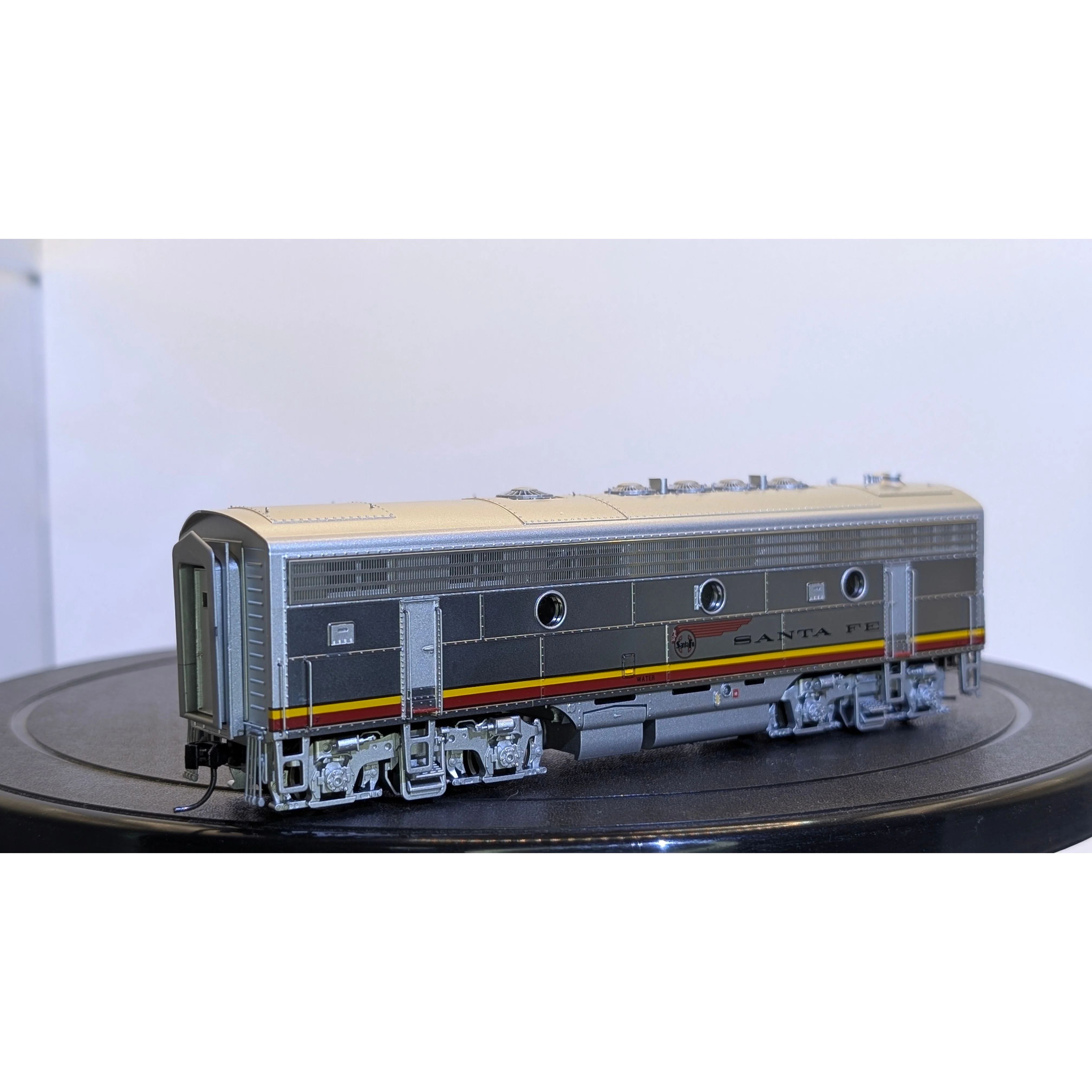 Walthers Proto 2000 Santa Fe F7 ABBA 38LABC Set w/Tsunami 2 DCC/Sound — photo 5